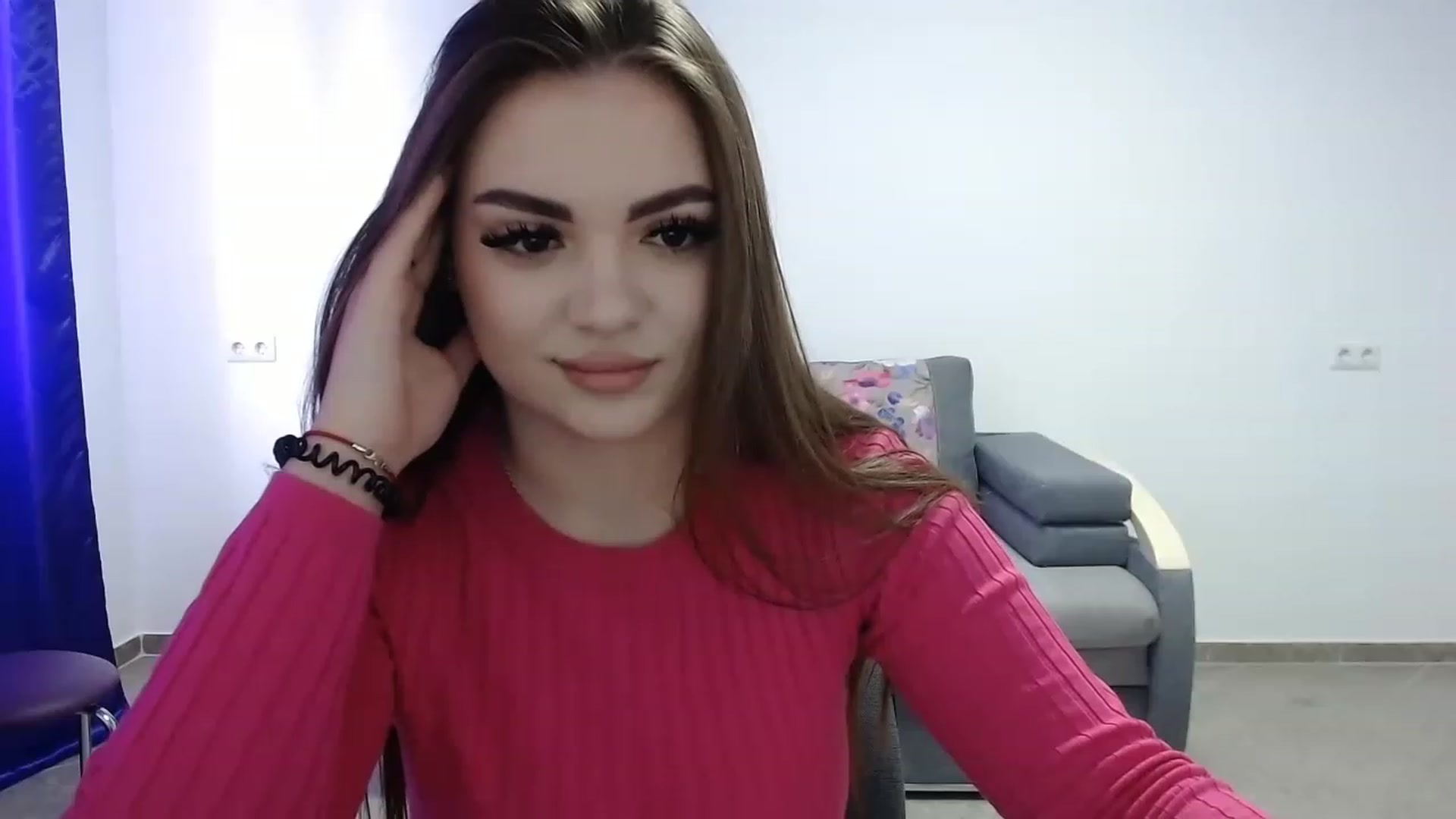 Gallery image thumbnail from CutieMoonX's myfreecams stream on, 04/30/2023, 11:54 image 19 of 20