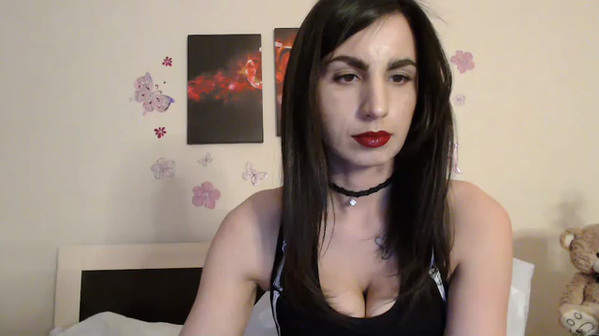 Gallery image thumbnail from CutieOlga's myfreecams stream on, 12/26/2022, 04:21 image 7 of 20