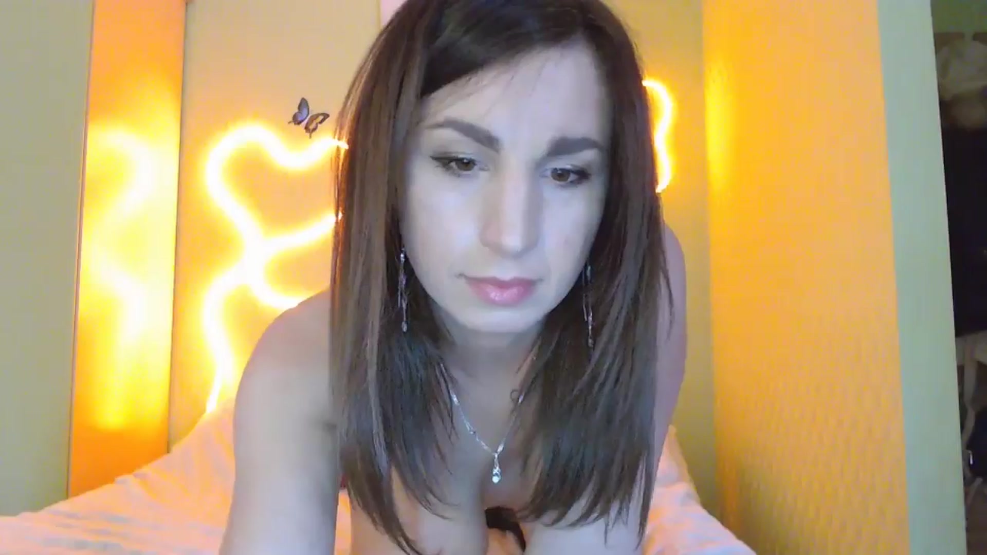 Gallery image thumbnail from CutieOlga's myfreecams stream on, 11/14/2025, 04:36 image 14 of 20