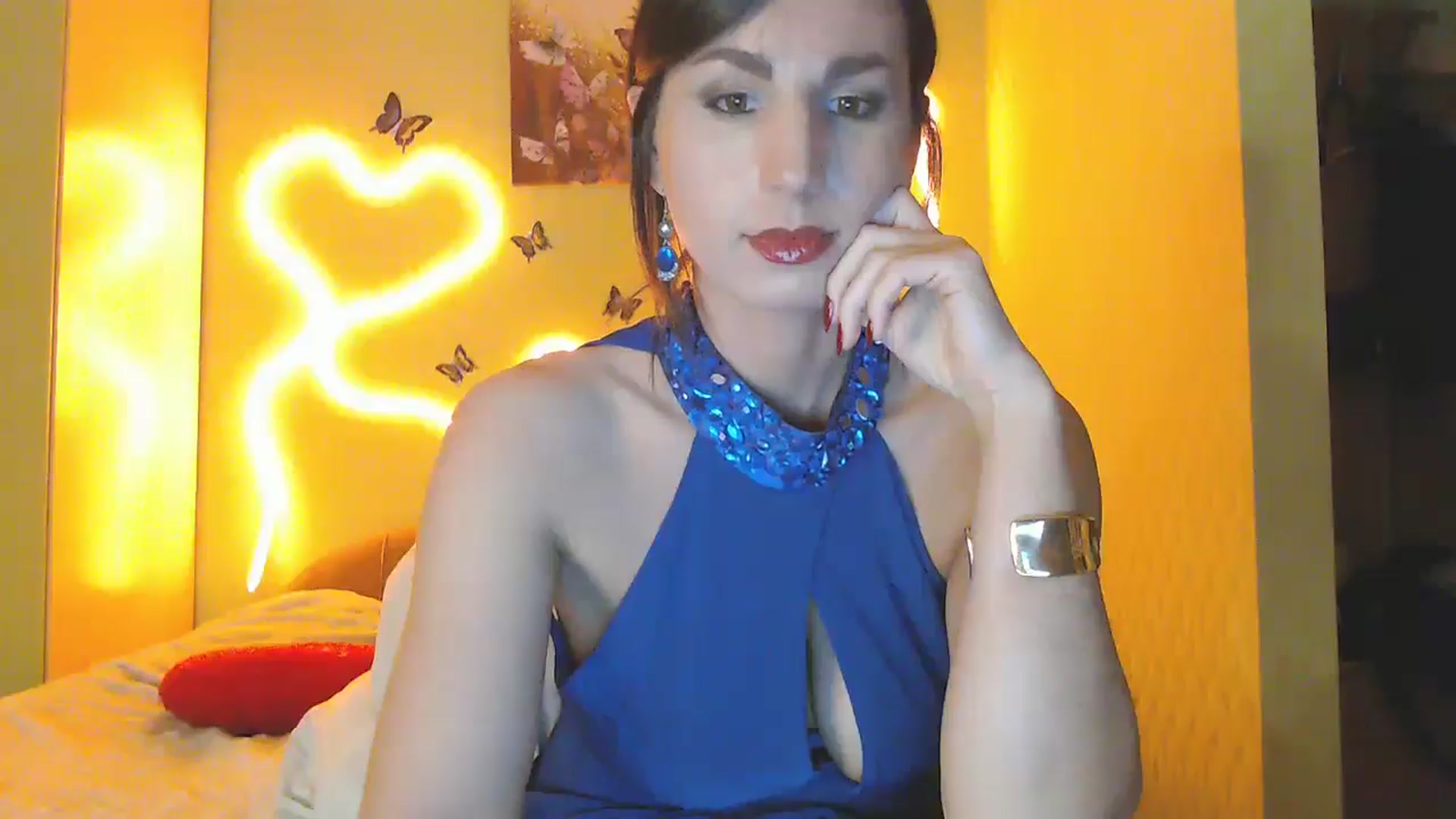 Gallery image thumbnail from CutieOlga's myfreecams stream on, 12/31/2025, 16:30 image 4 of 20