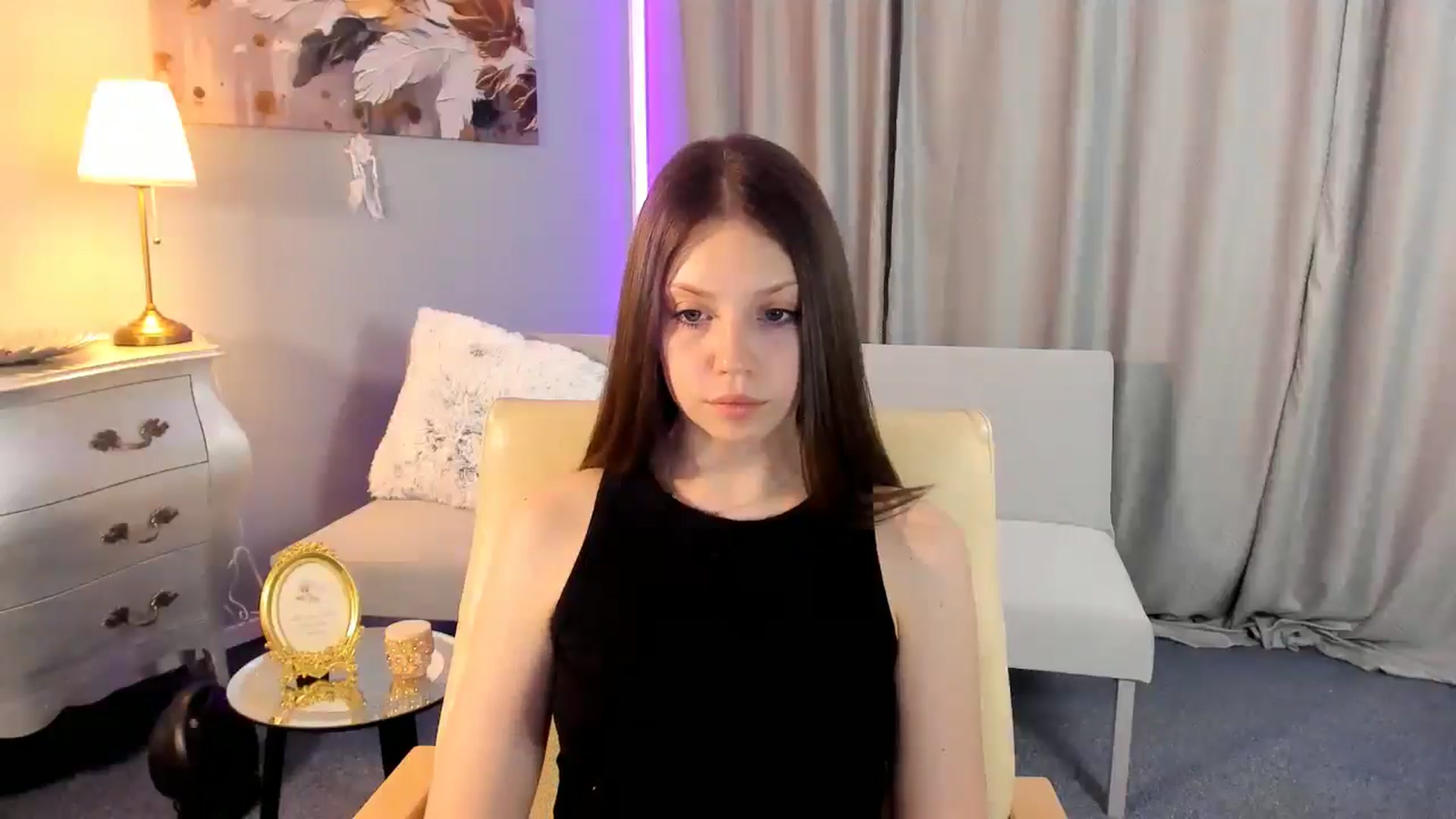 Gallery image thumbnail from CutieScarlett's myfreecams stream on, 05/28/2025, 19:49 image 8 of 20