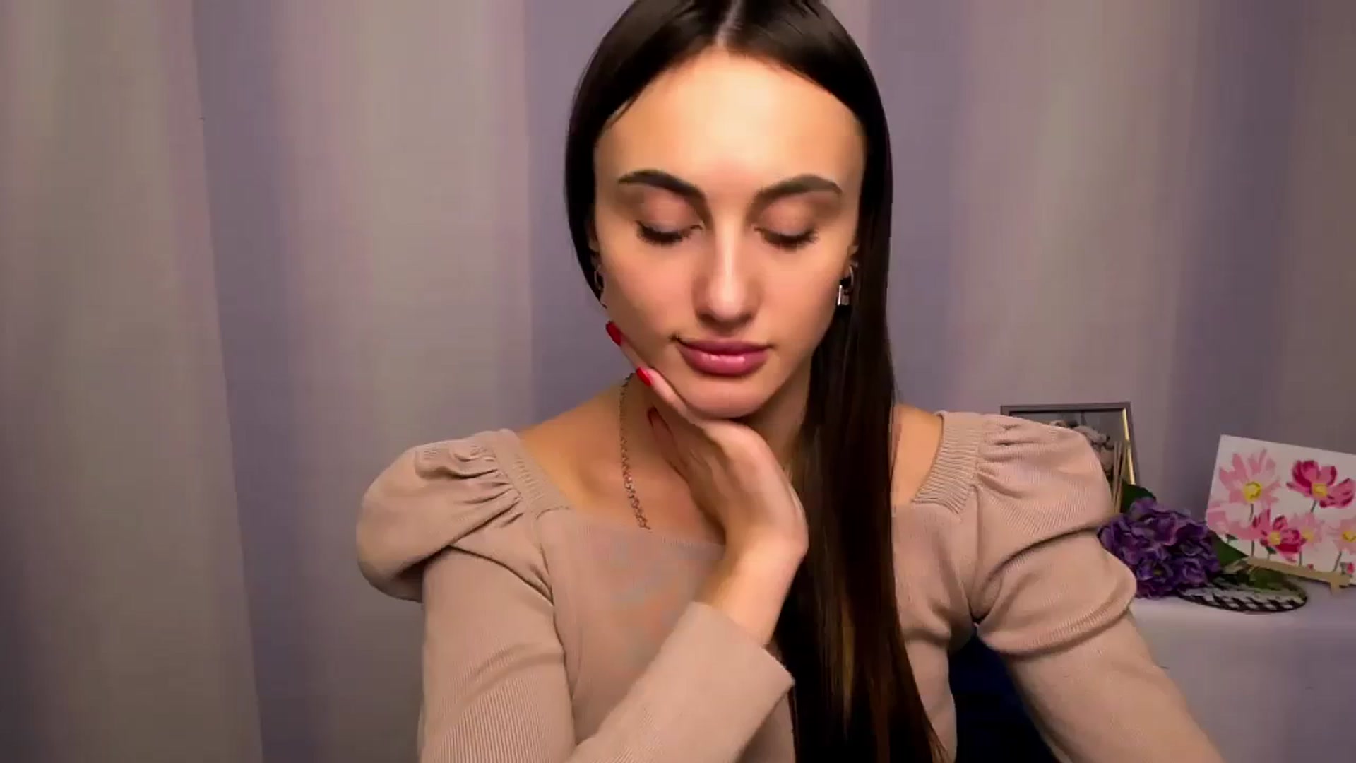 Gallery image thumbnail from Cutie_Angell_'s myfreecams stream on, 11/16/2023, 12:08 image 16 of 20