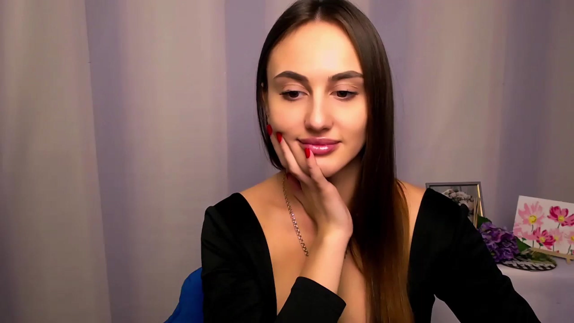 Gallery image thumbnail from Cutie_Angell_'s myfreecams stream on, 11/17/2023, 12:58 image 10 of 20