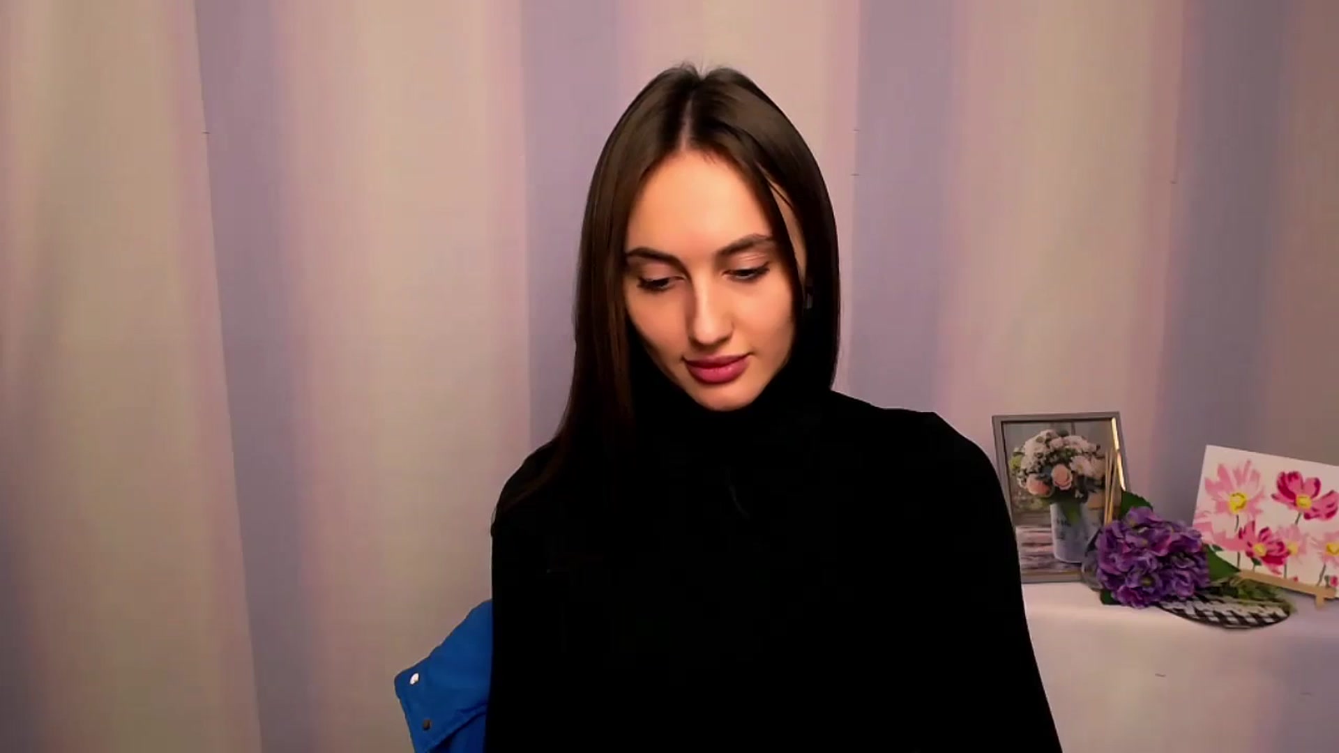 Gallery image thumbnail from Cutie_Angell_'s myfreecams stream on, 11/19/2023, 13:00 image 12 of 20