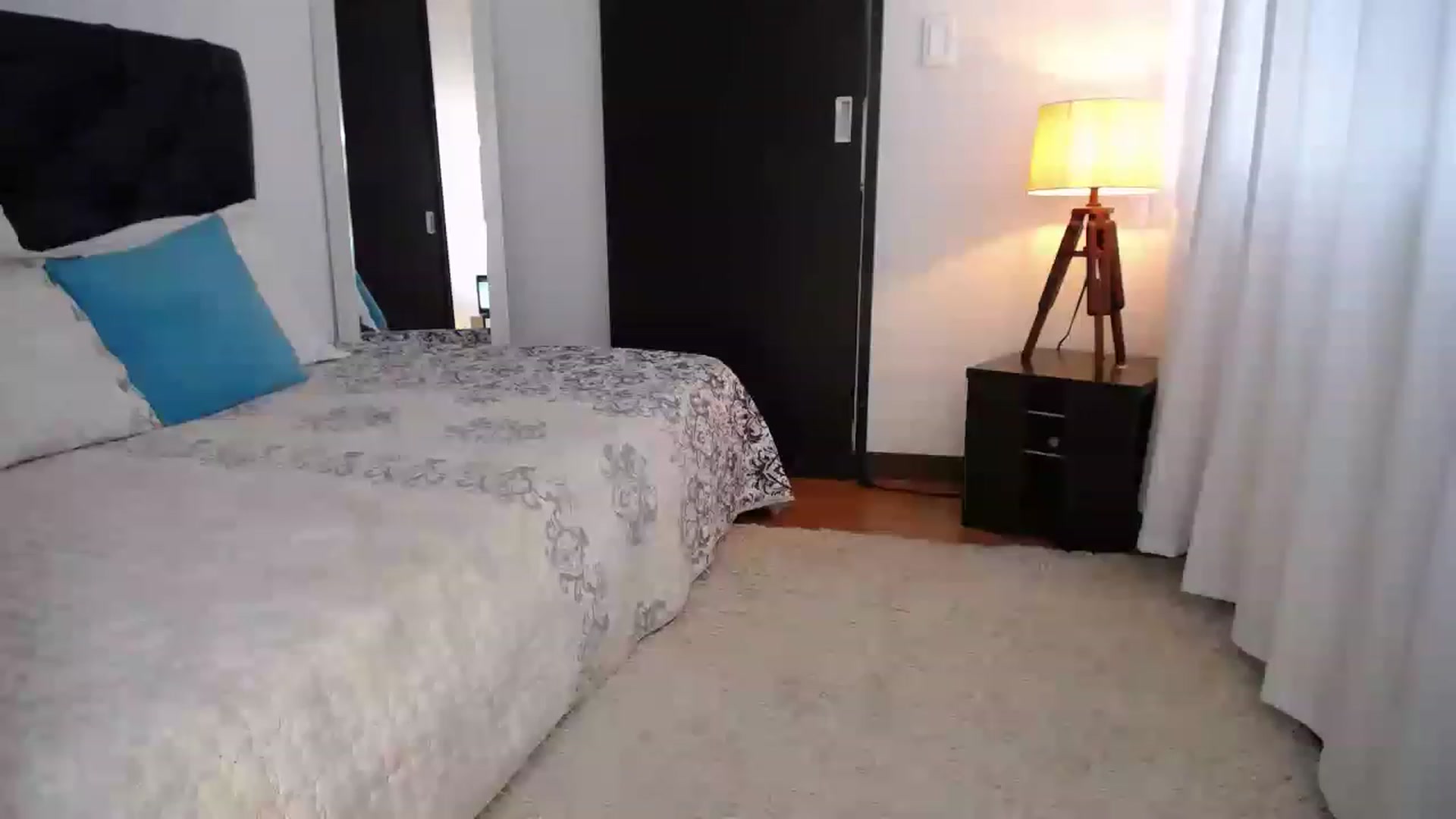 Gallery image thumbnail from Cutie_Marie's myfreecams stream on, 04/15/2023, 19:46 image 4 of 20