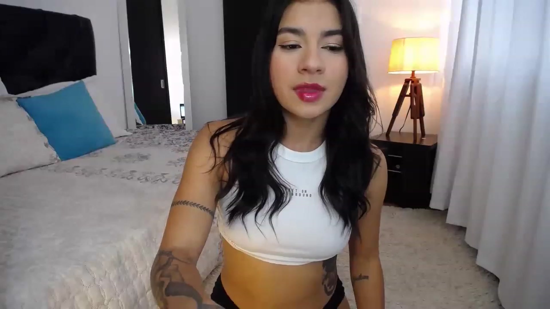 Gallery image thumbnail from Cutie_Marie's myfreecams stream on, 04/15/2023, 19:46 image 6 of 20