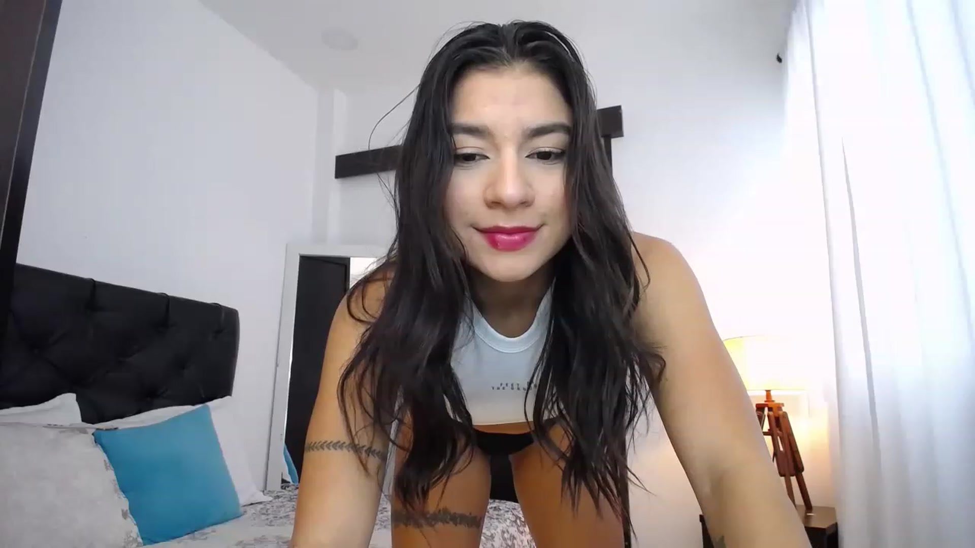 Gallery image thumbnail from Cutie_Marie's myfreecams stream on, 04/15/2023, 19:46 image 18 of 20