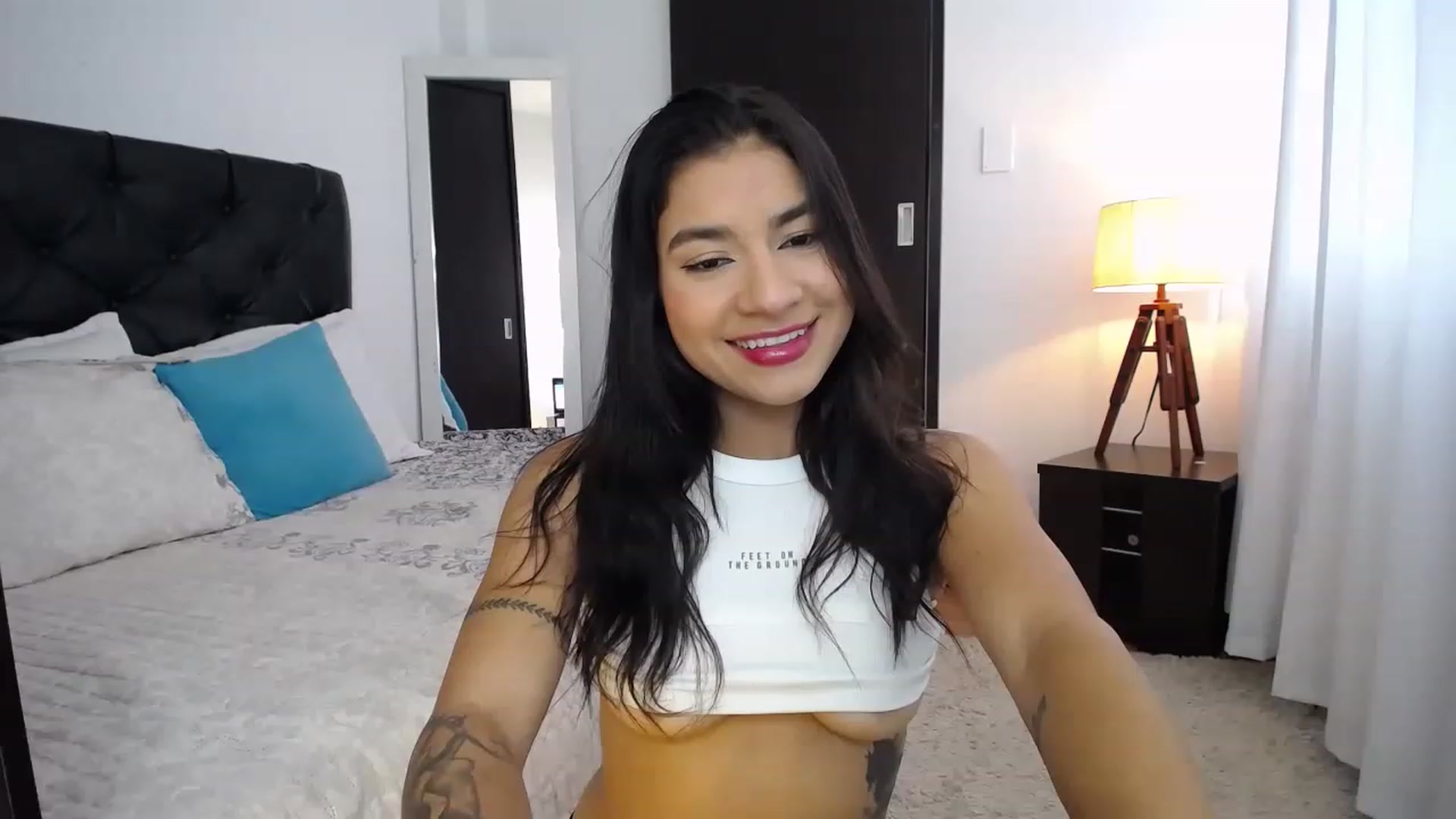 Gallery image thumbnail from Cutie_Marie's myfreecams stream on, 04/15/2023, 20:09 image 13 of 20