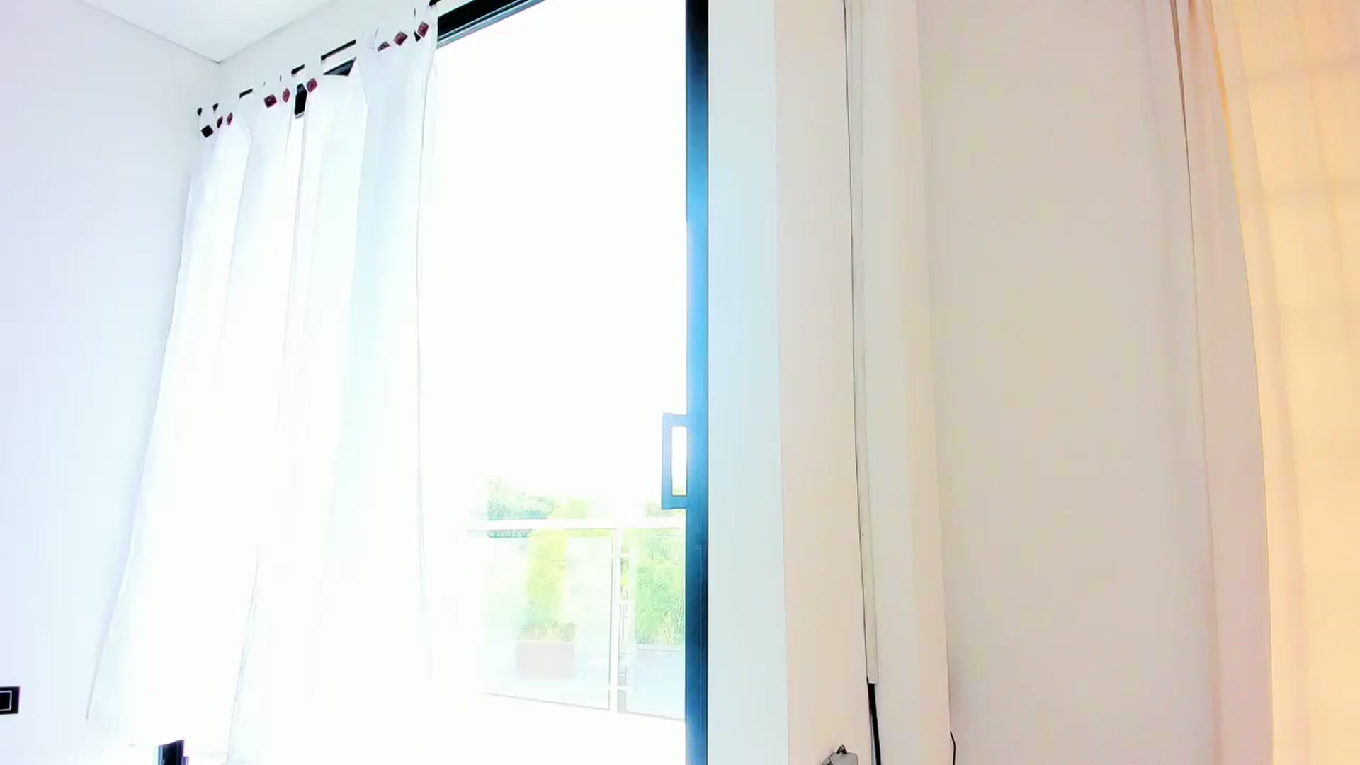 Gallery image thumbnail from Cutie_Marie's myfreecams stream on, 03/11/2026, 18:57 image 19 of 20