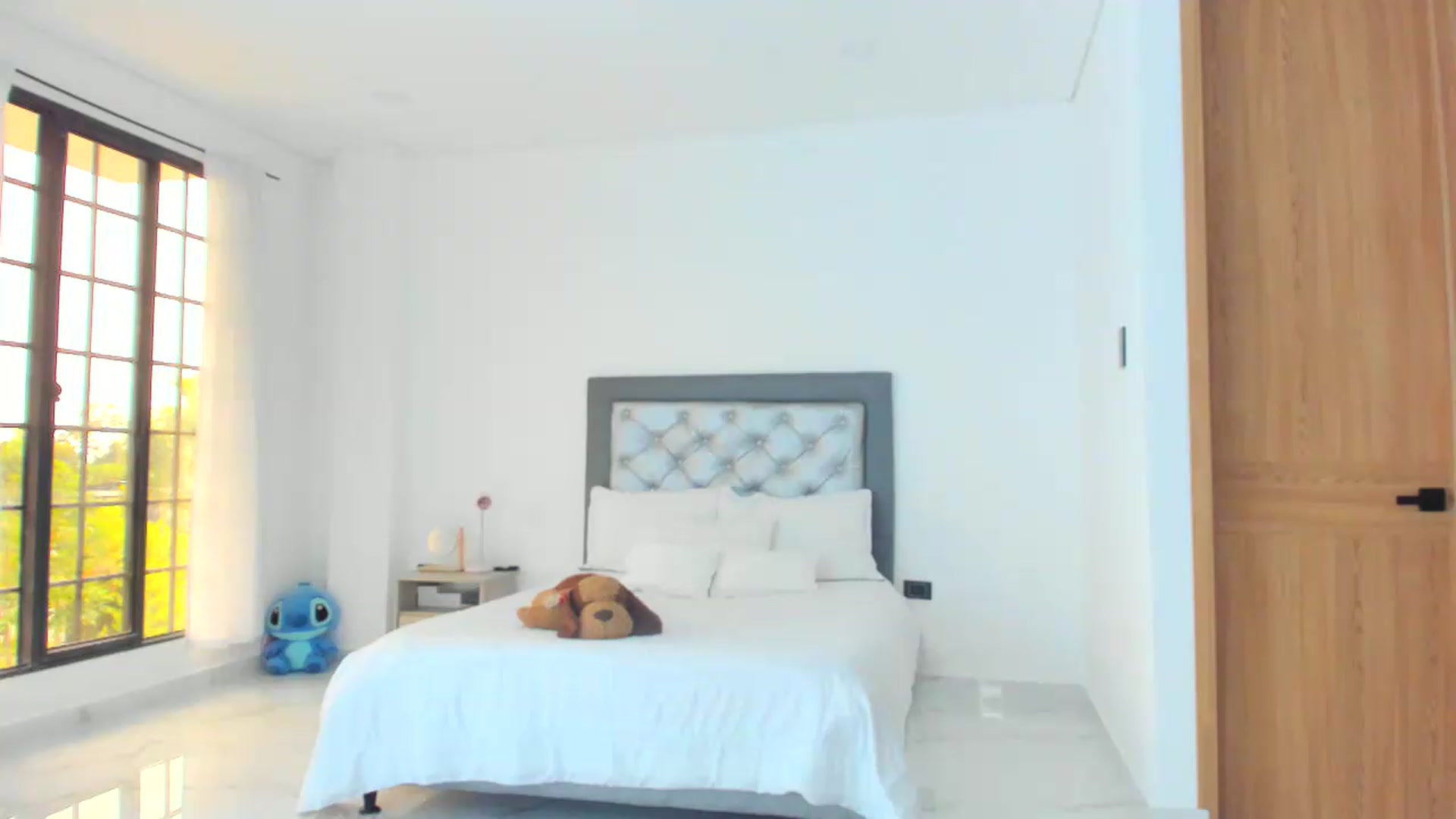 Gallery image thumbnail from Cutie_Marie's myfreecams stream on, 05/16/2026, 19:30 image 5 of 20