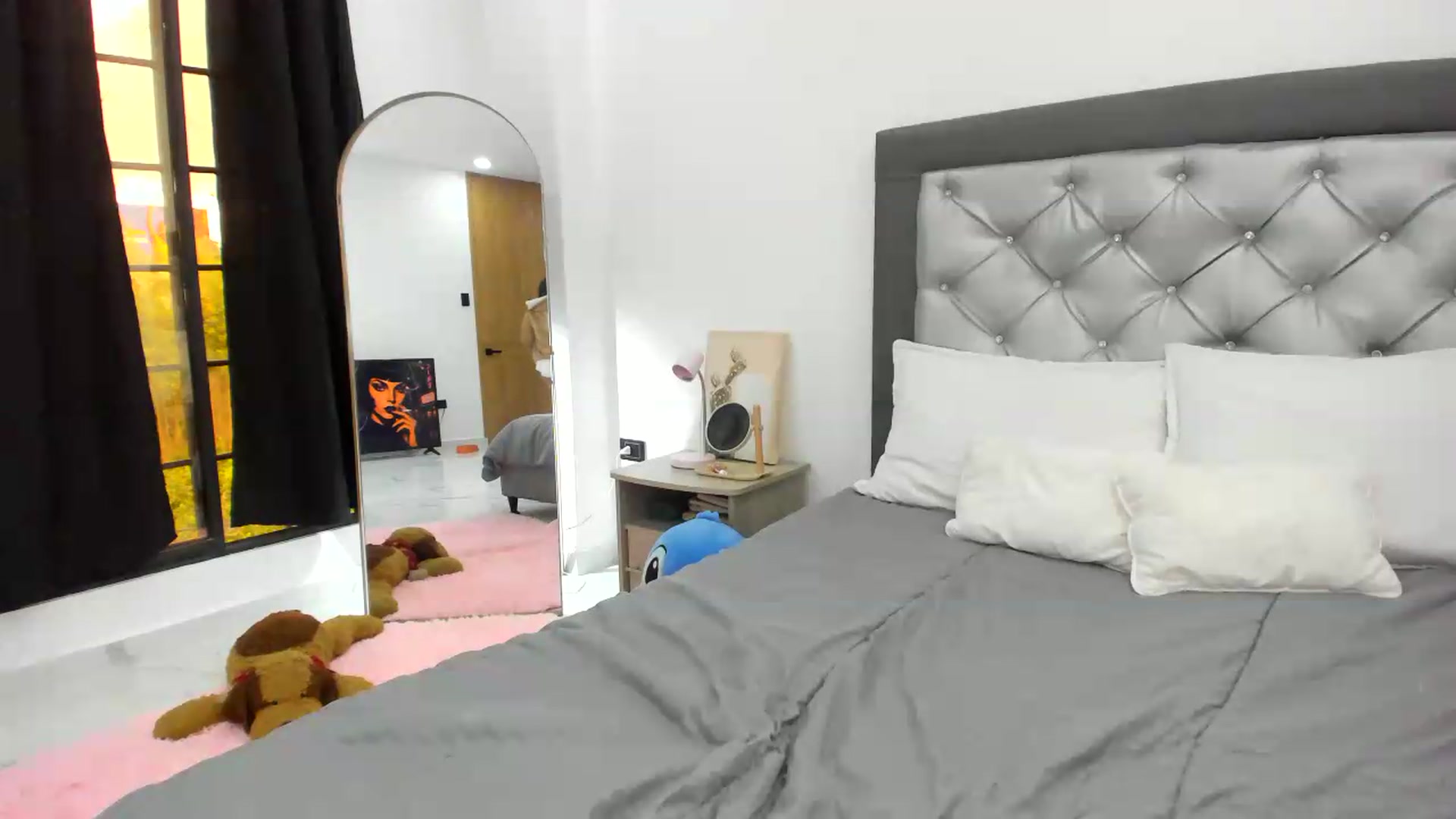 Gallery image thumbnail from Cutie_Marie's myfreecams stream on, 06/06/2026, 20:48 image 20 of 20