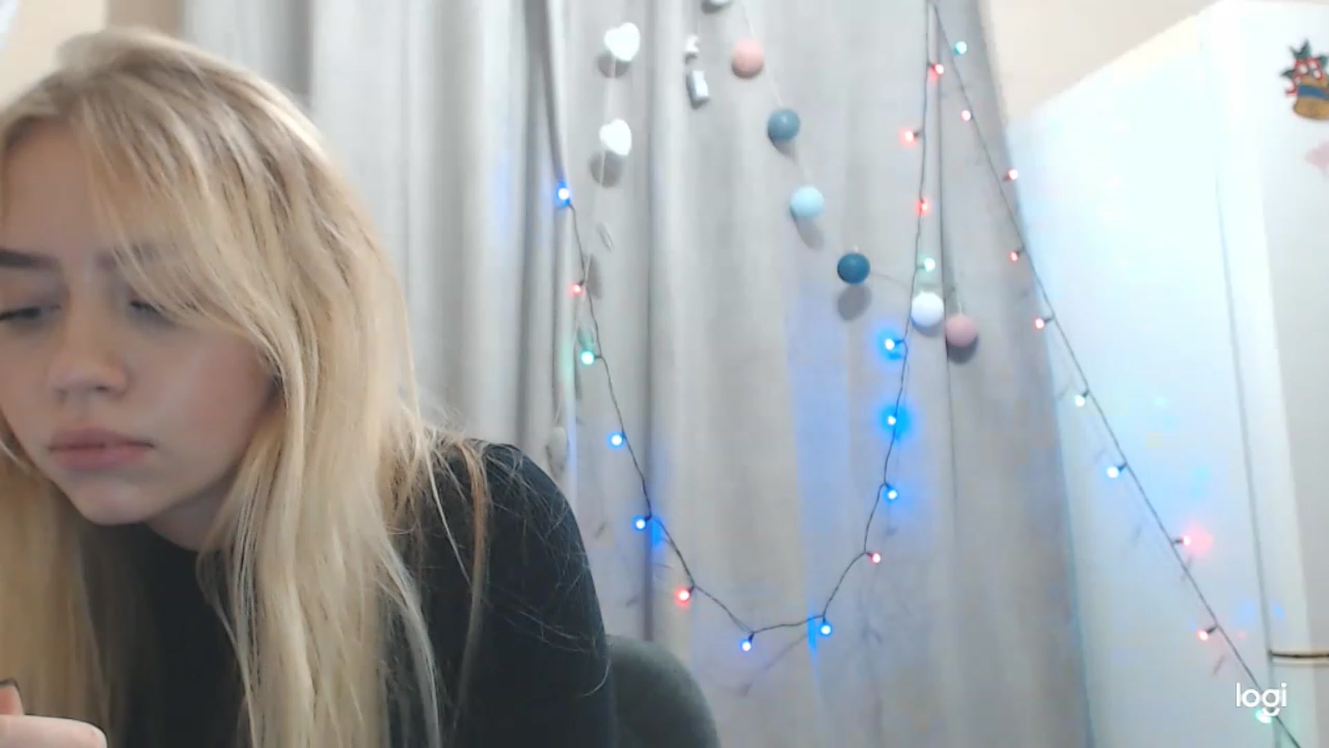 Gallery image thumbnail from CutieeBlondie's myfreecams stream on, 11/22/2022, 12:34 image 20 of 20