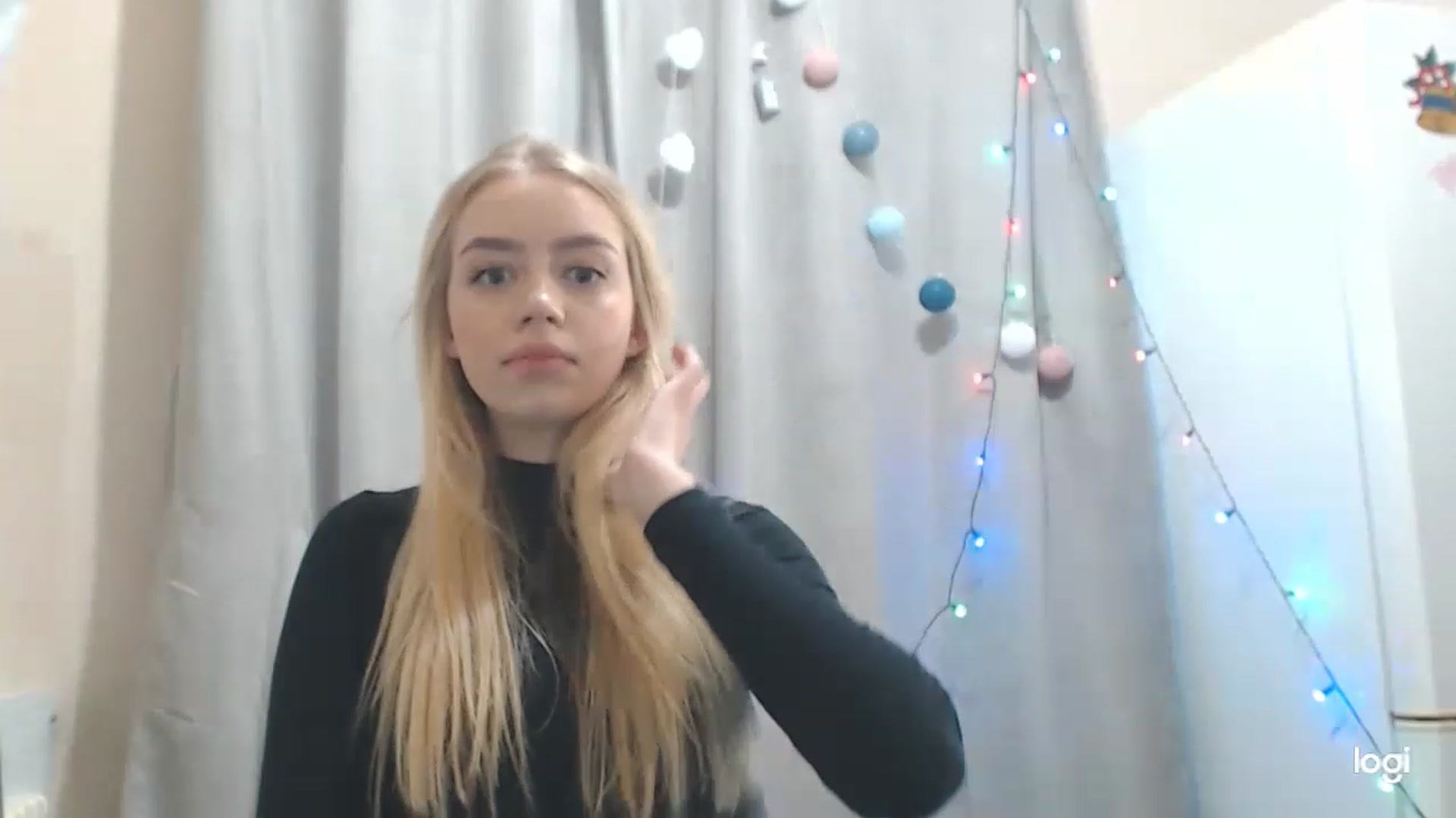 Gallery image thumbnail from CutieeBlondie's myfreecams stream on, 11/22/2022, 13:01 image 13 of 20