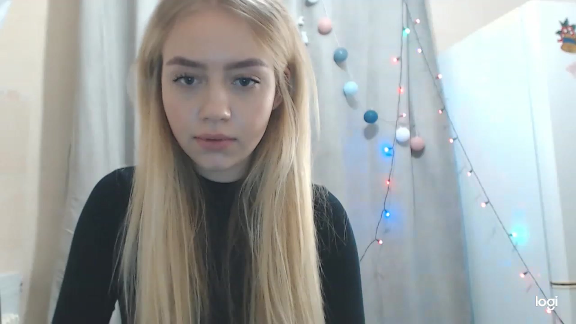 Gallery image thumbnail from CutieeBlondie's myfreecams stream on, 11/22/2022, 13:01 image 9 of 20