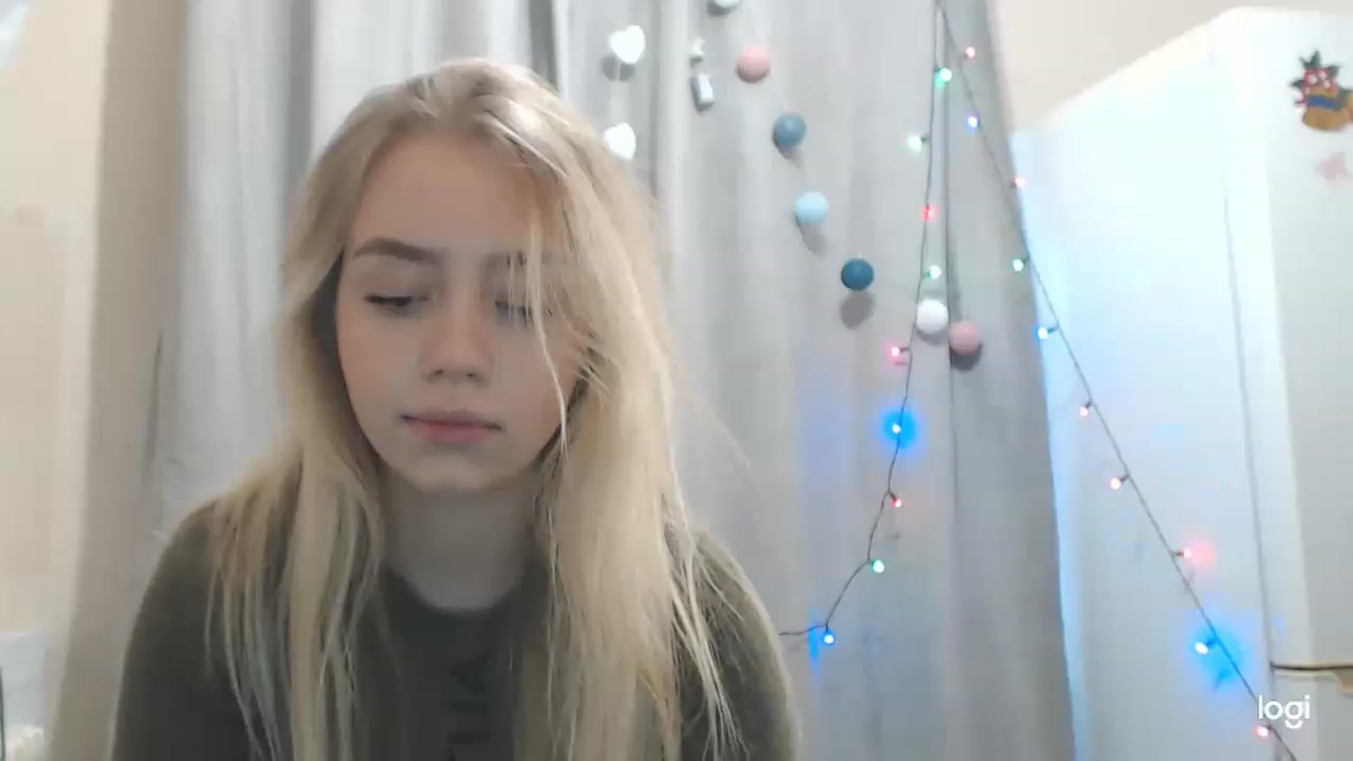 Gallery image thumbnail from CutieeBlondie's myfreecams stream on, 11/25/2022, 10:49 image 20 of 20