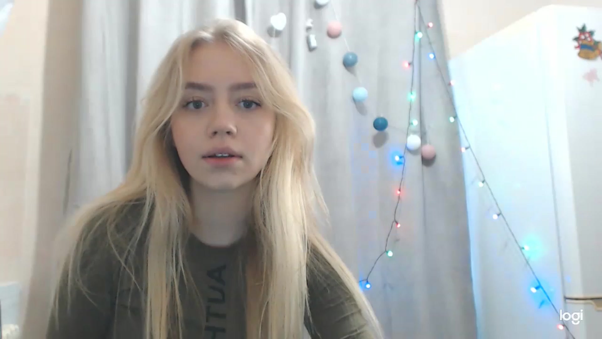 Gallery image thumbnail from CutieeBlondie's myfreecams stream on, 11/25/2022, 11:58 image 1 of 20