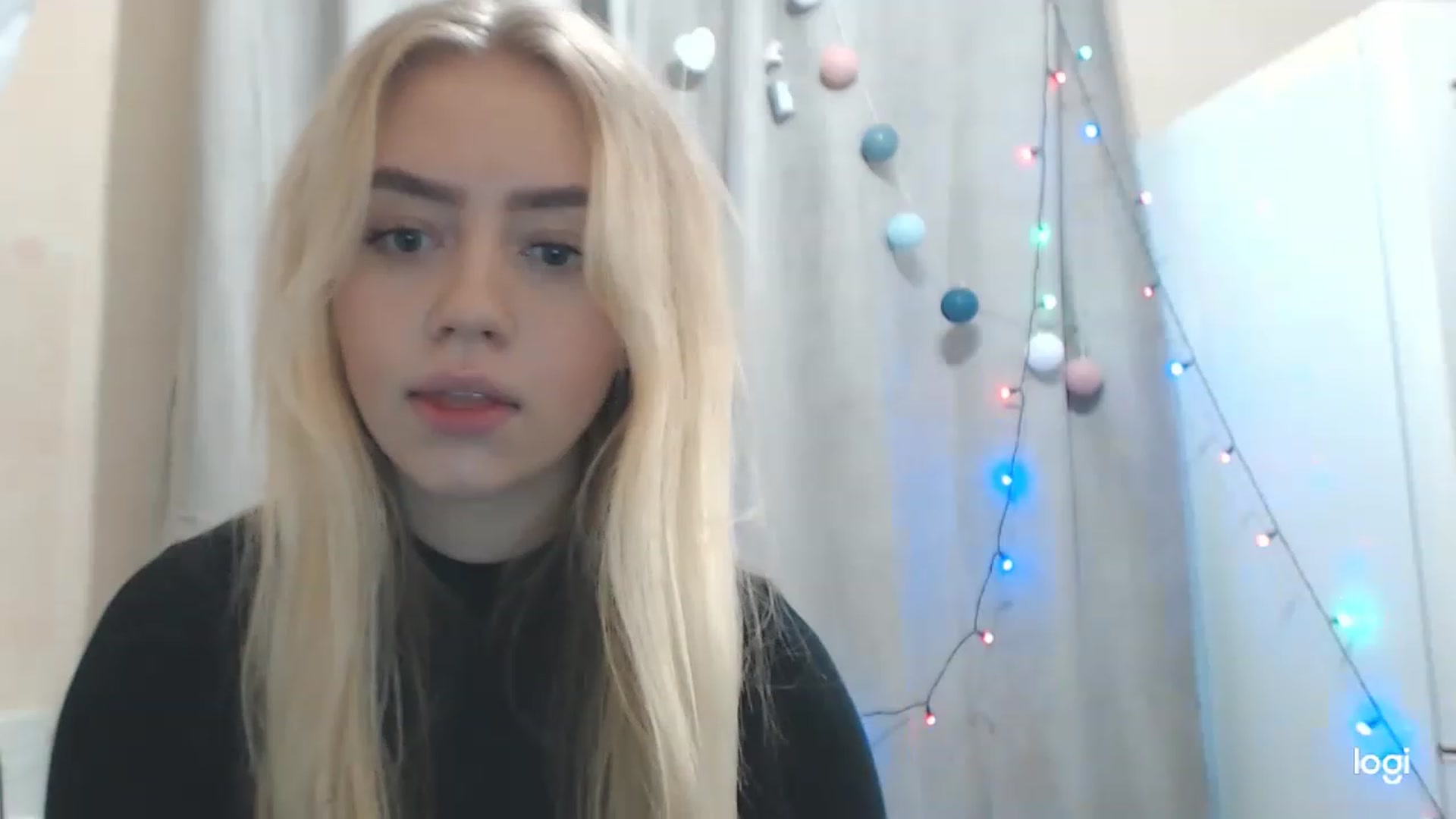 Gallery image thumbnail from CutieeBlondie's myfreecams stream on, 11/26/2022, 11:26 image 7 of 20