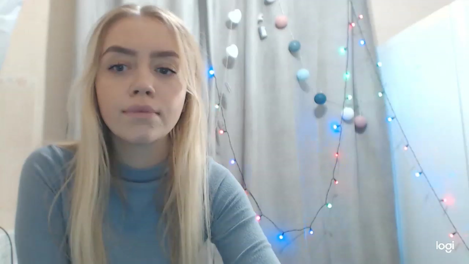Gallery image thumbnail from CutieeBlondie's myfreecams stream on, 11/27/2022, 12:51 image 13 of 20