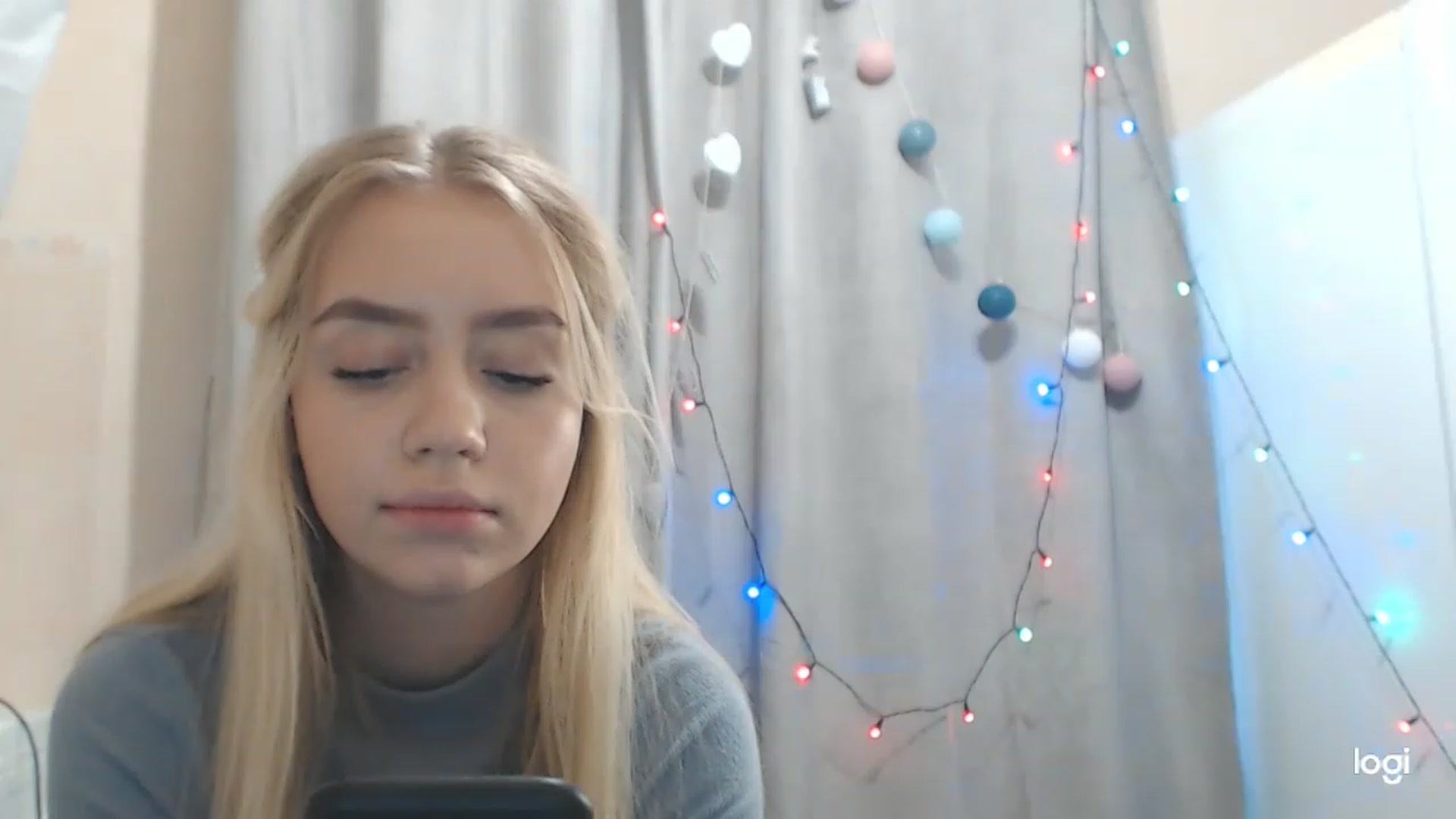 Gallery image thumbnail from CutieeBlondie's myfreecams stream on, 11/27/2022, 12:51 image 20 of 20