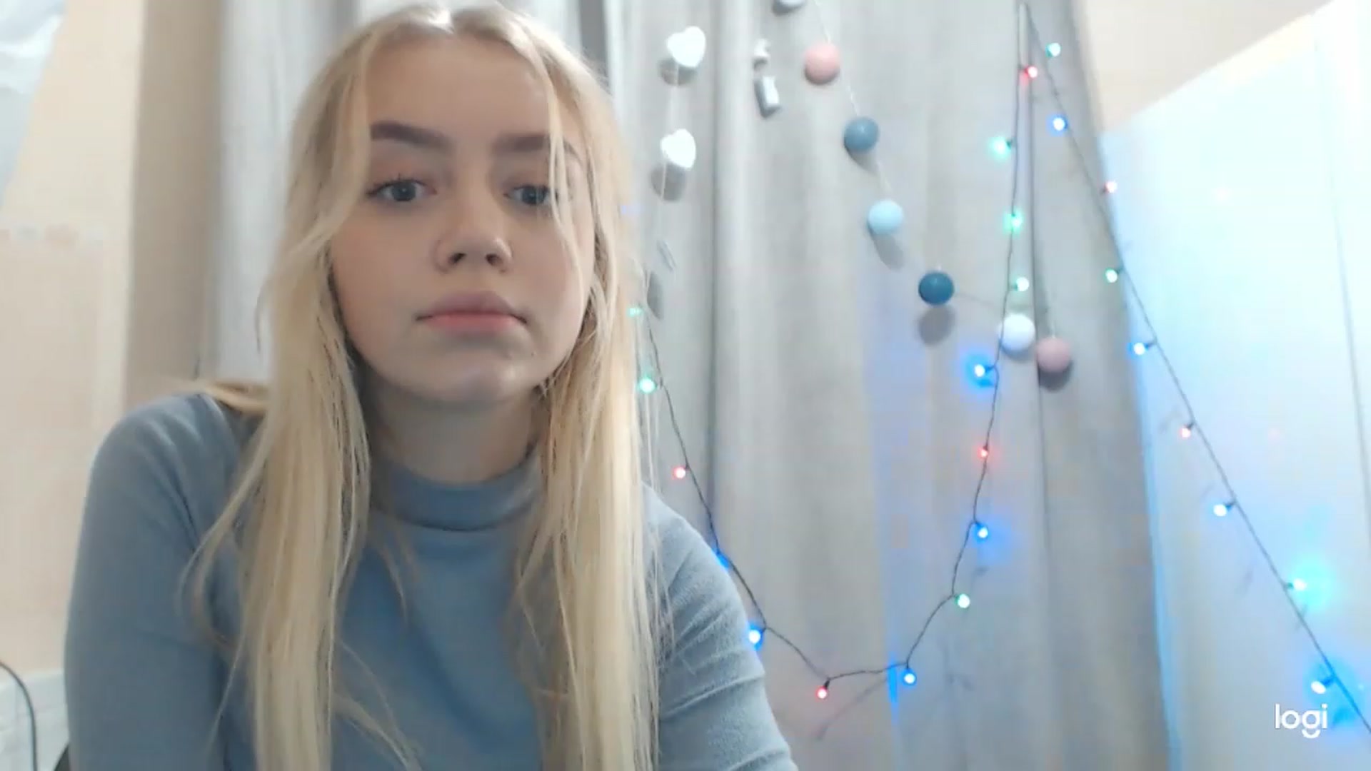 Gallery image thumbnail from CutieeBlondie's myfreecams stream on, 11/27/2022, 12:51 image 2 of 20