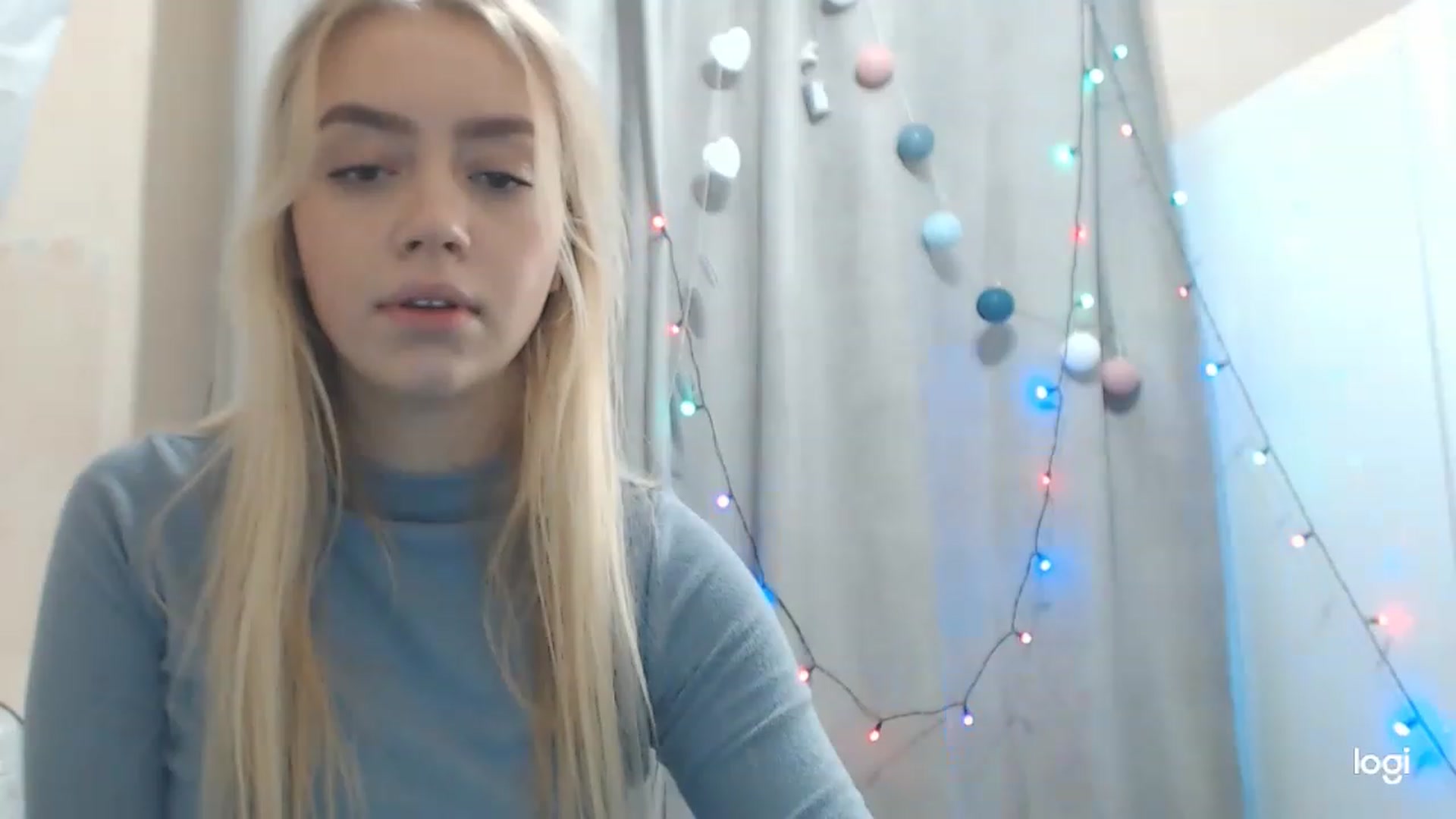 Gallery image thumbnail from CutieeBlondie's myfreecams stream on, 11/27/2022, 12:51 image 5 of 20
