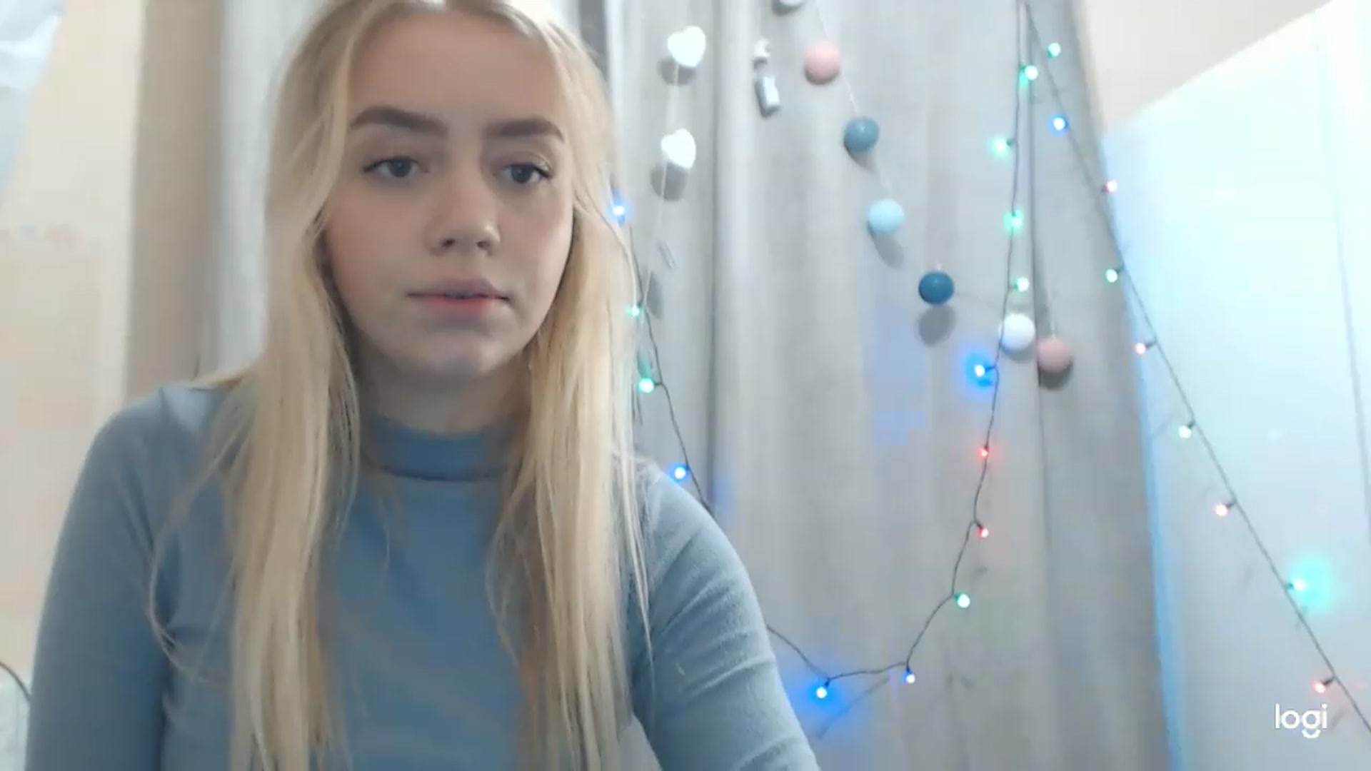Gallery image thumbnail from CutieeBlondie's myfreecams stream on, 11/27/2022, 12:51 image 8 of 20