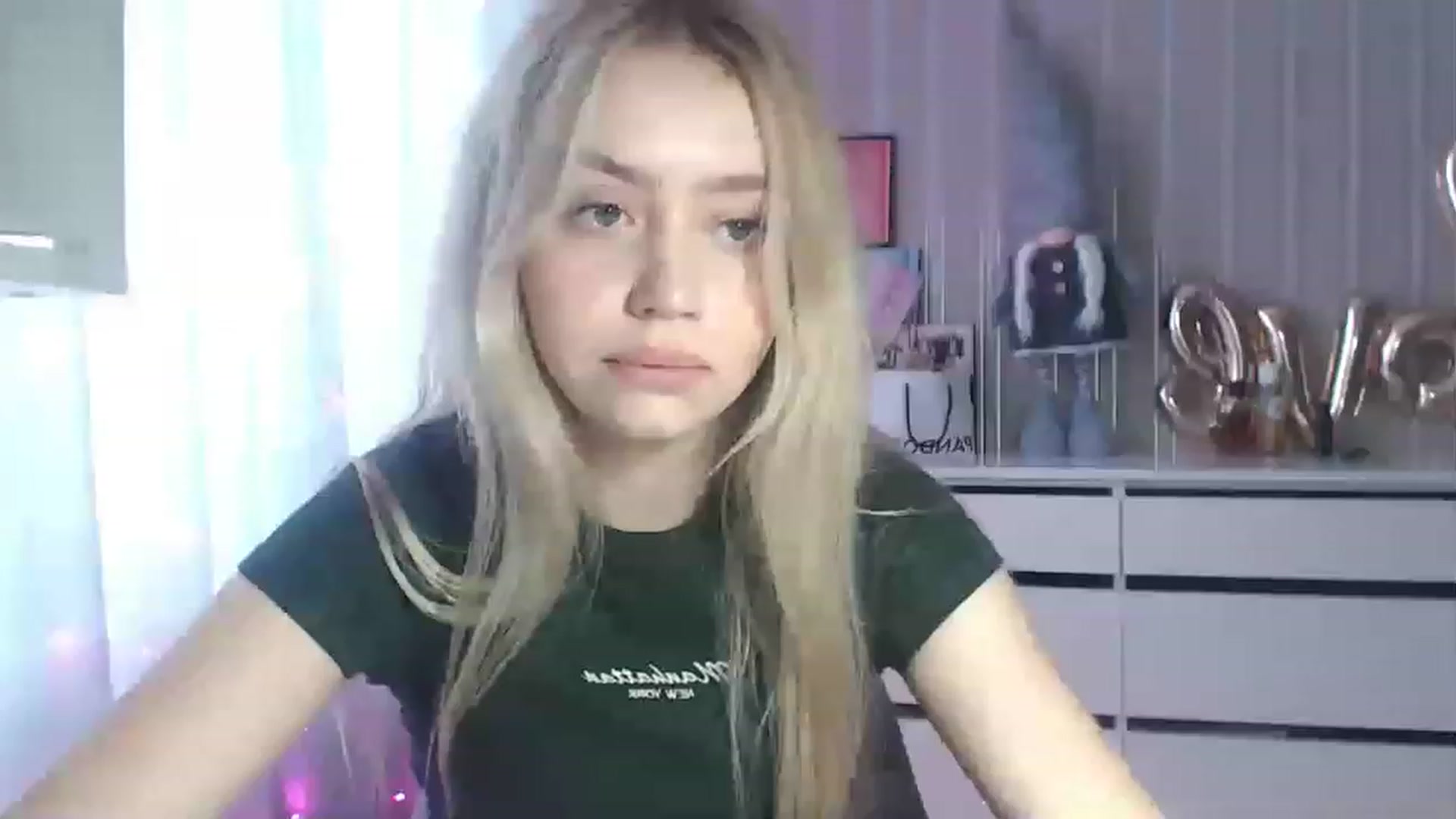 Gallery image thumbnail from CutieeBlondie's myfreecams stream on, 04/13/2023, 11:07 image 5 of 20