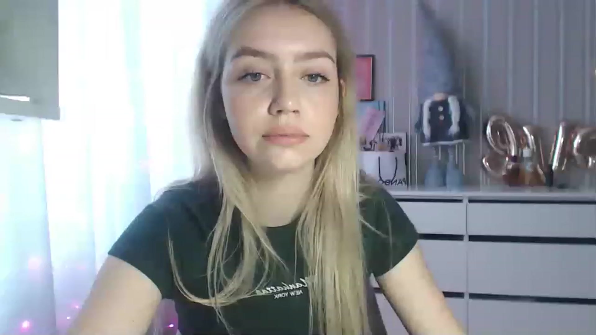 Gallery image thumbnail from CutieeBlondie's myfreecams stream on, 04/13/2023, 11:07 image 13 of 20
