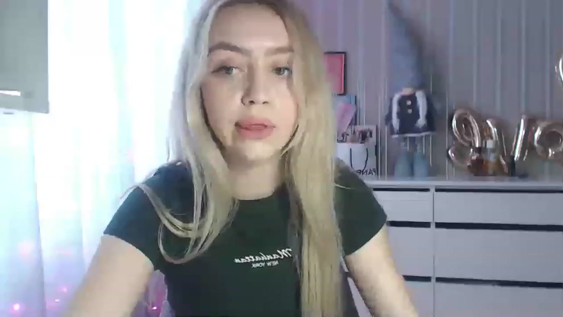 Gallery image thumbnail from CutieeBlondie's myfreecams stream on, 04/13/2023, 11:07 image 1 of 20