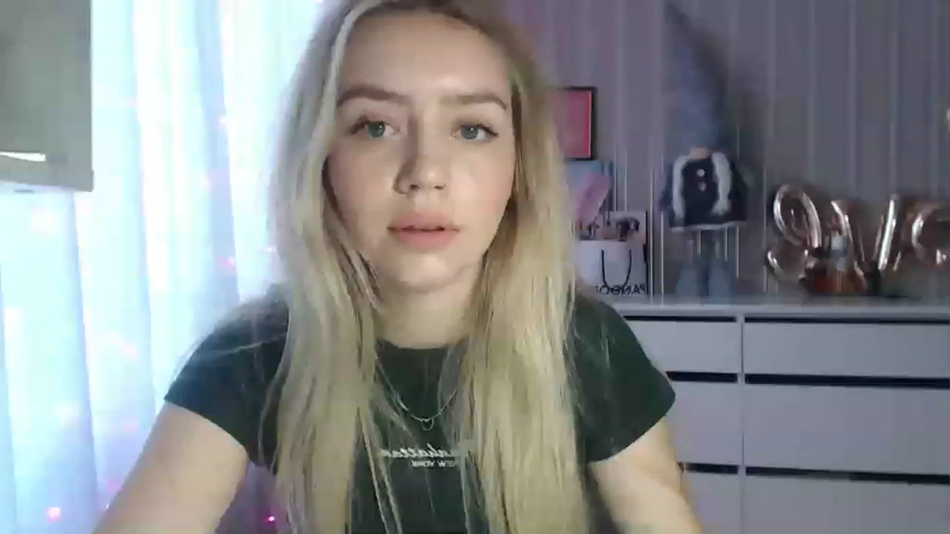 Gallery image thumbnail from CutieeBlondie's myfreecams stream on, 04/13/2023, 13:06 image 11 of 20