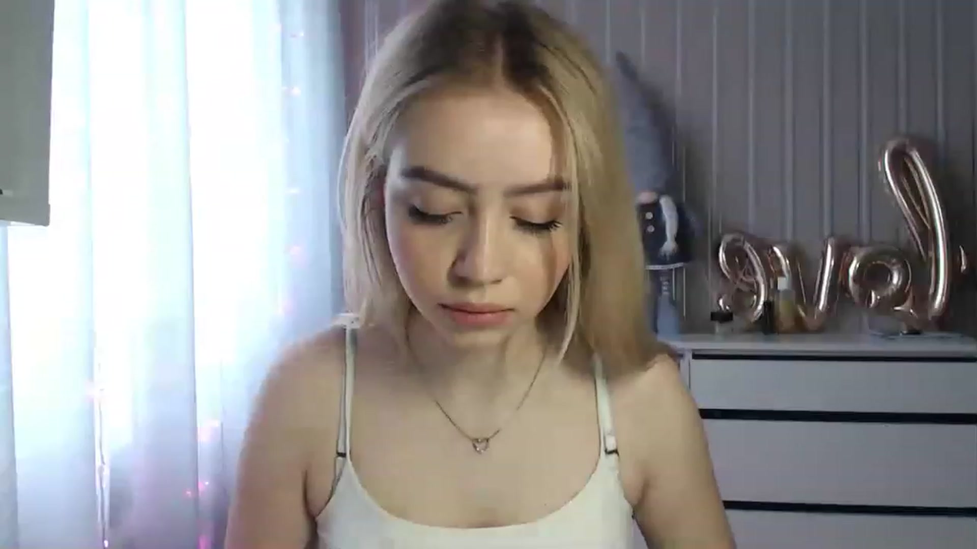 Gallery image thumbnail from CutieeBlondie's myfreecams stream on, 04/24/2023, 10:43 image 1 of 20