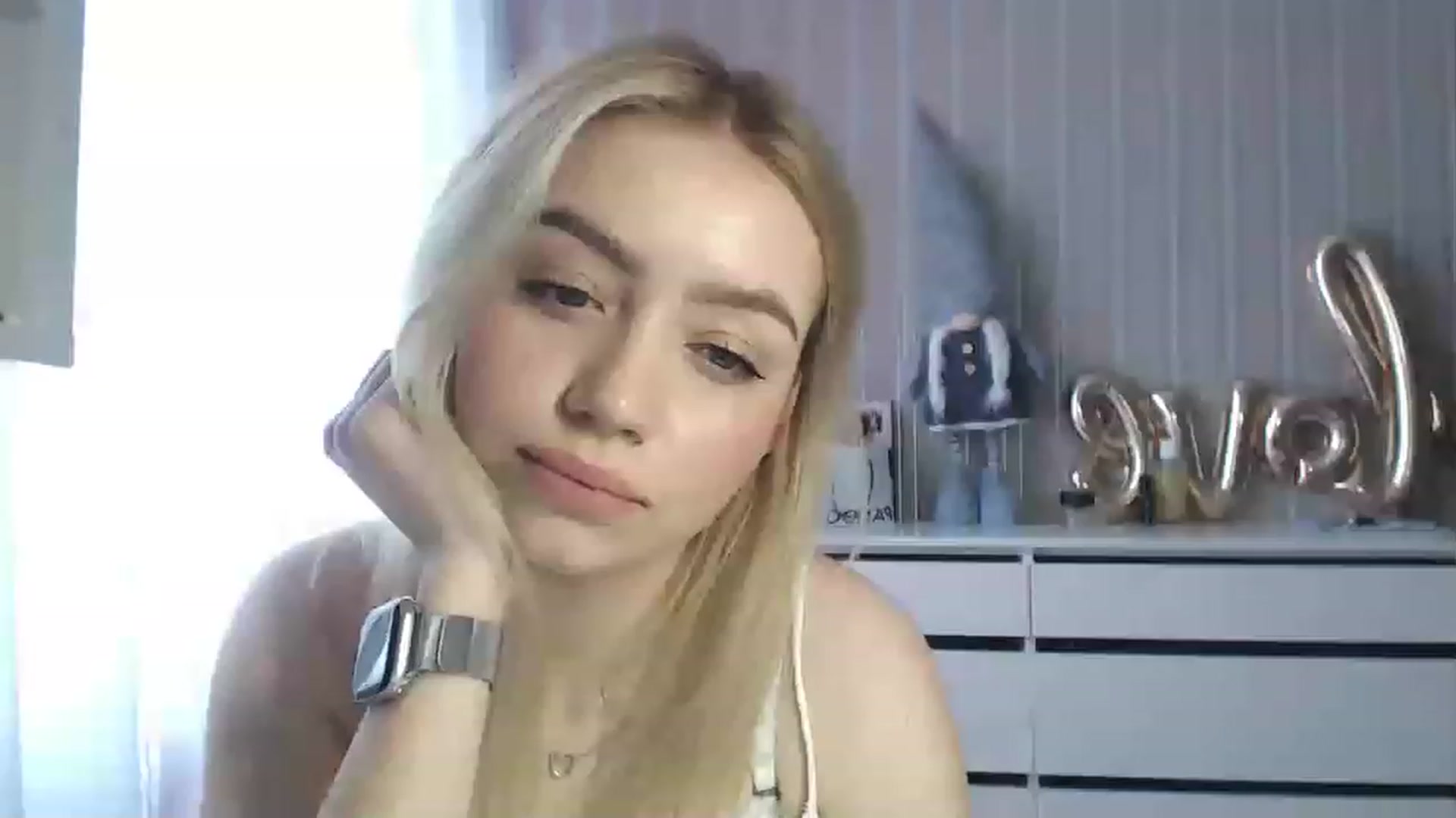 Gallery image thumbnail from CutieeBlondie's myfreecams stream on, 04/24/2023, 12:01 image 6 of 20