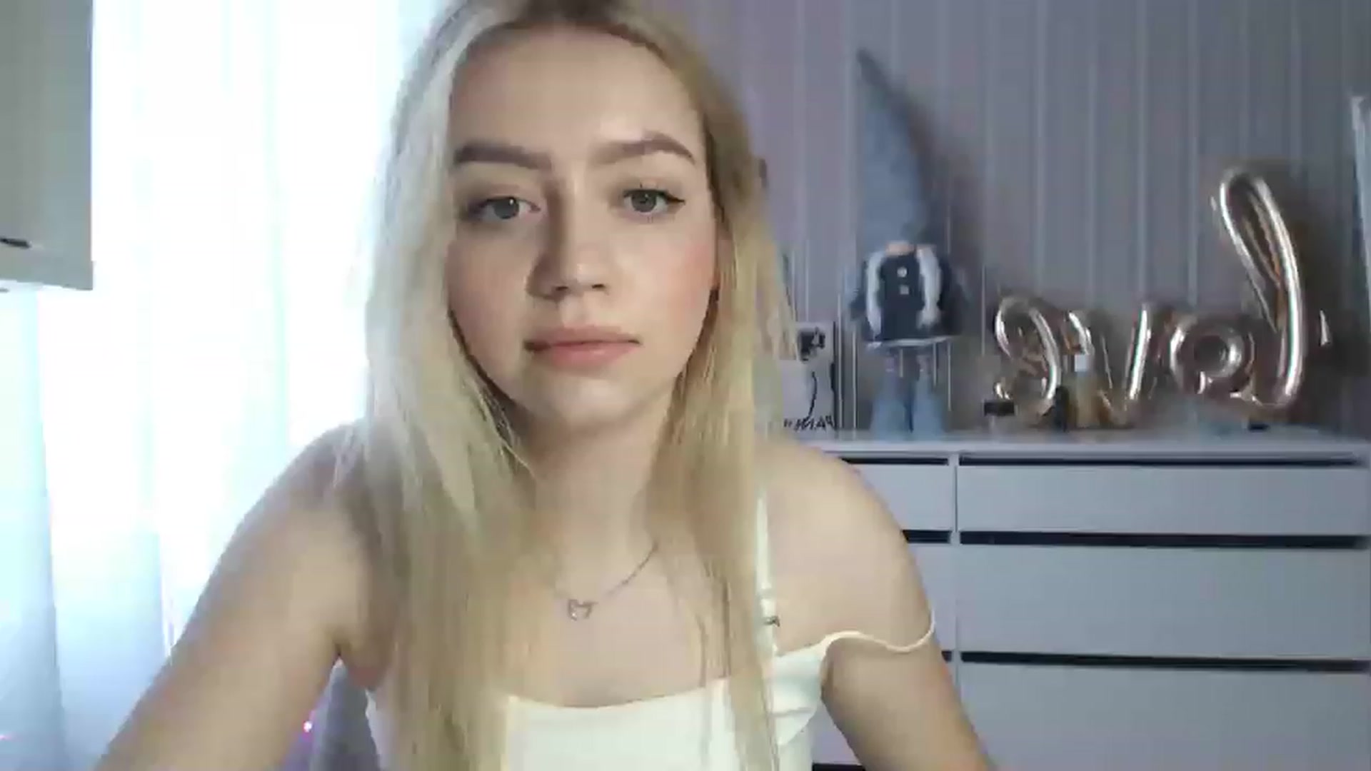 Gallery image thumbnail from CutieeBlondie's myfreecams stream on, 04/24/2023, 12:01 image 20 of 20