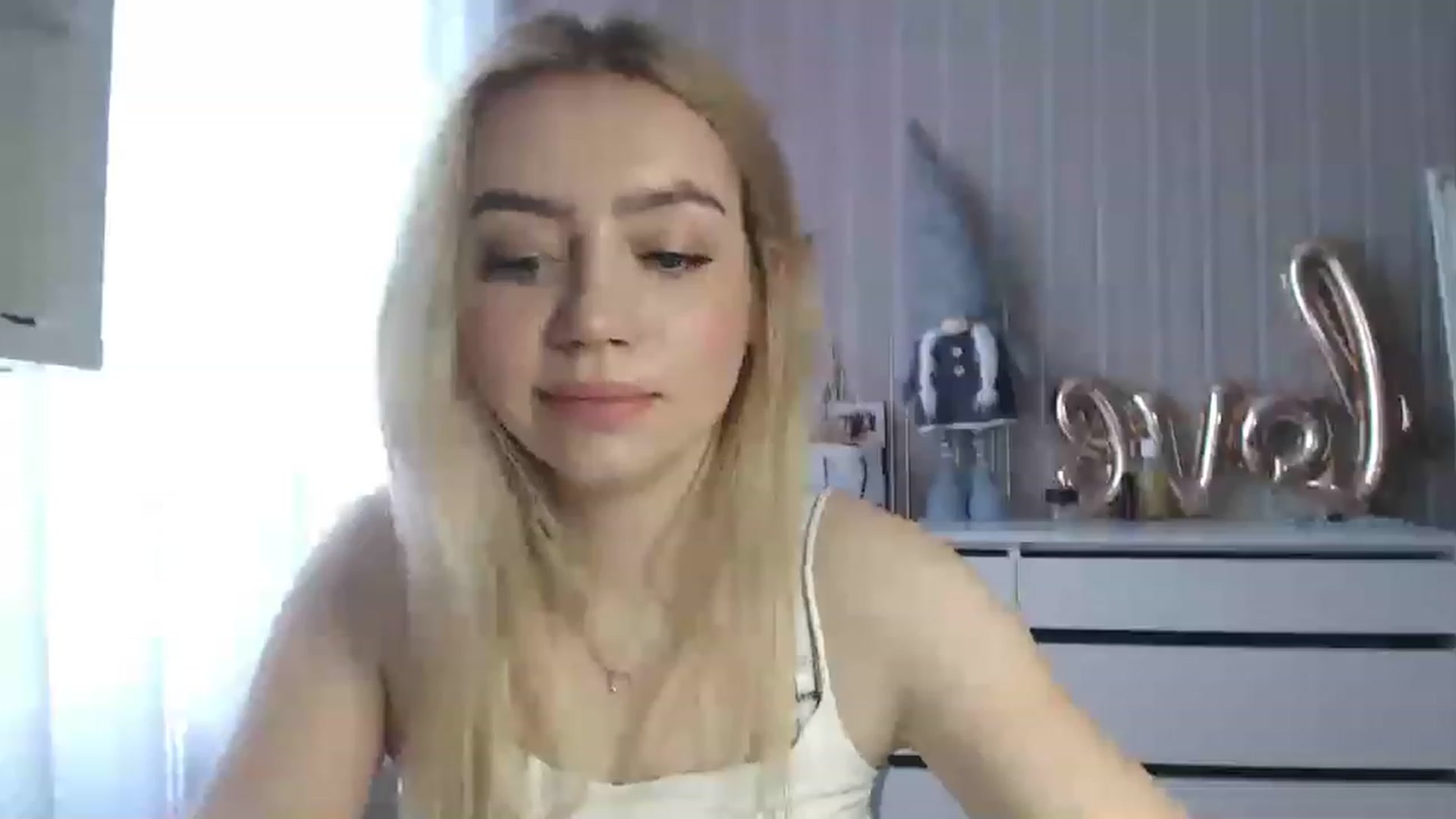 Gallery image thumbnail from CutieeBlondie's myfreecams stream on, 04/24/2023, 12:01 image 7 of 20