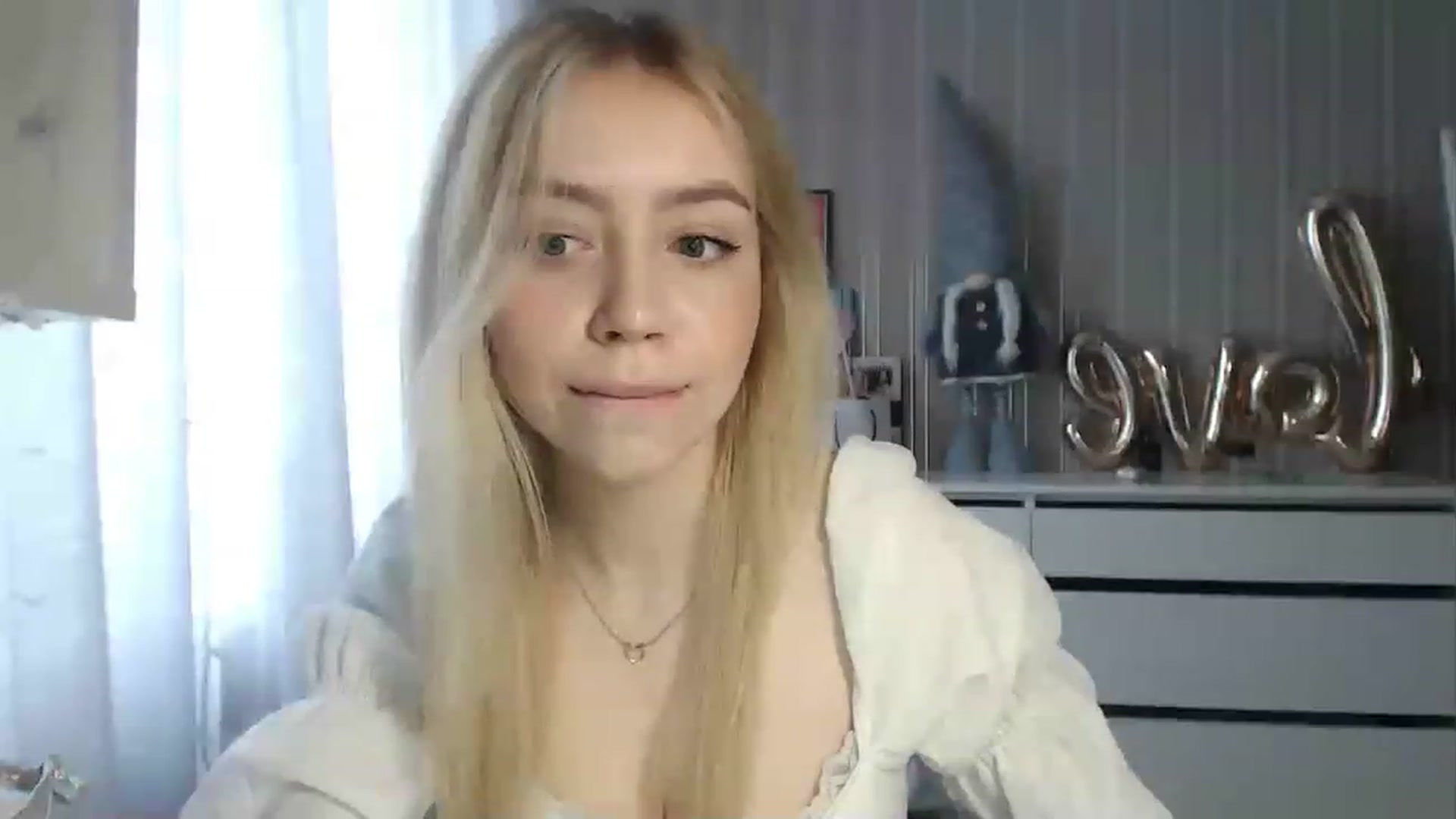Gallery image thumbnail from CutieeBlondie's myfreecams stream on, 04/30/2023, 10:45 image 5 of 20