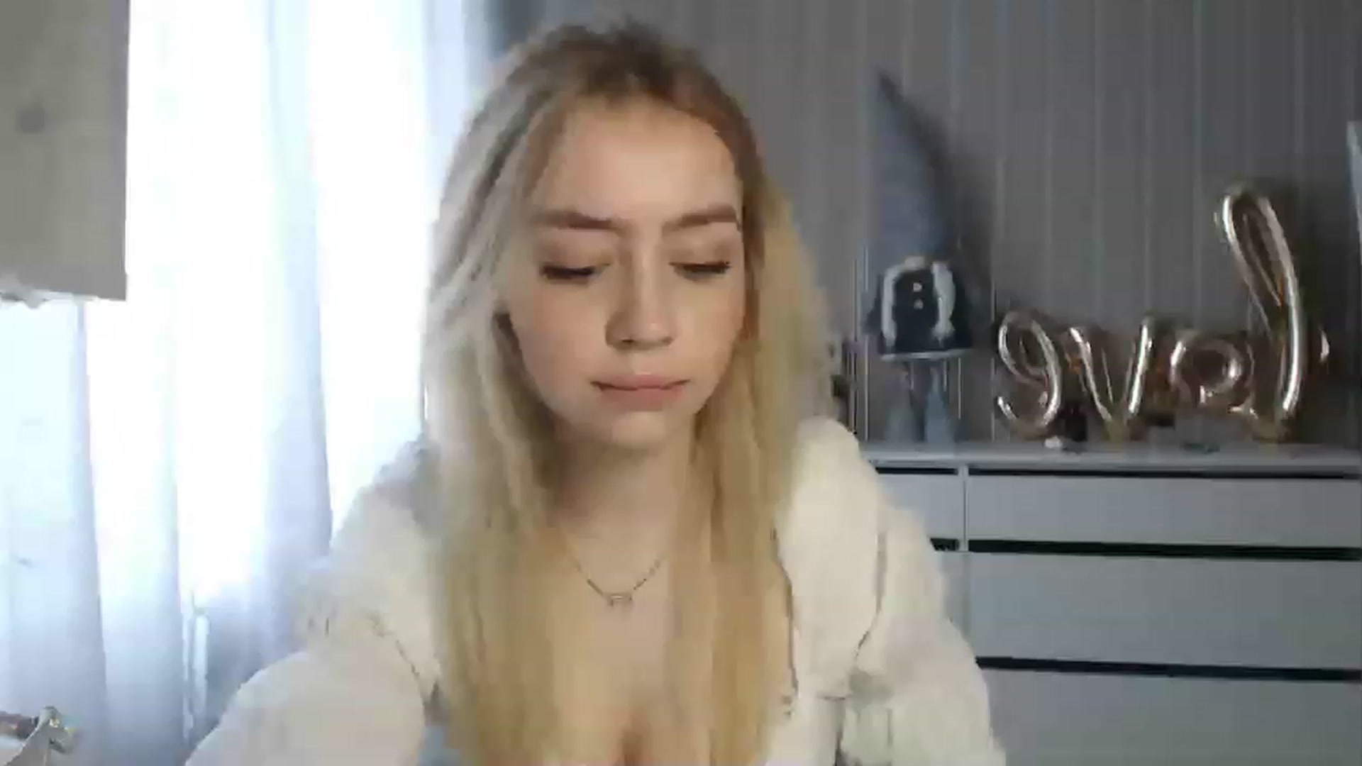 Gallery image thumbnail from CutieeBlondie's myfreecams stream on, 04/30/2023, 10:45 image 19 of 20
