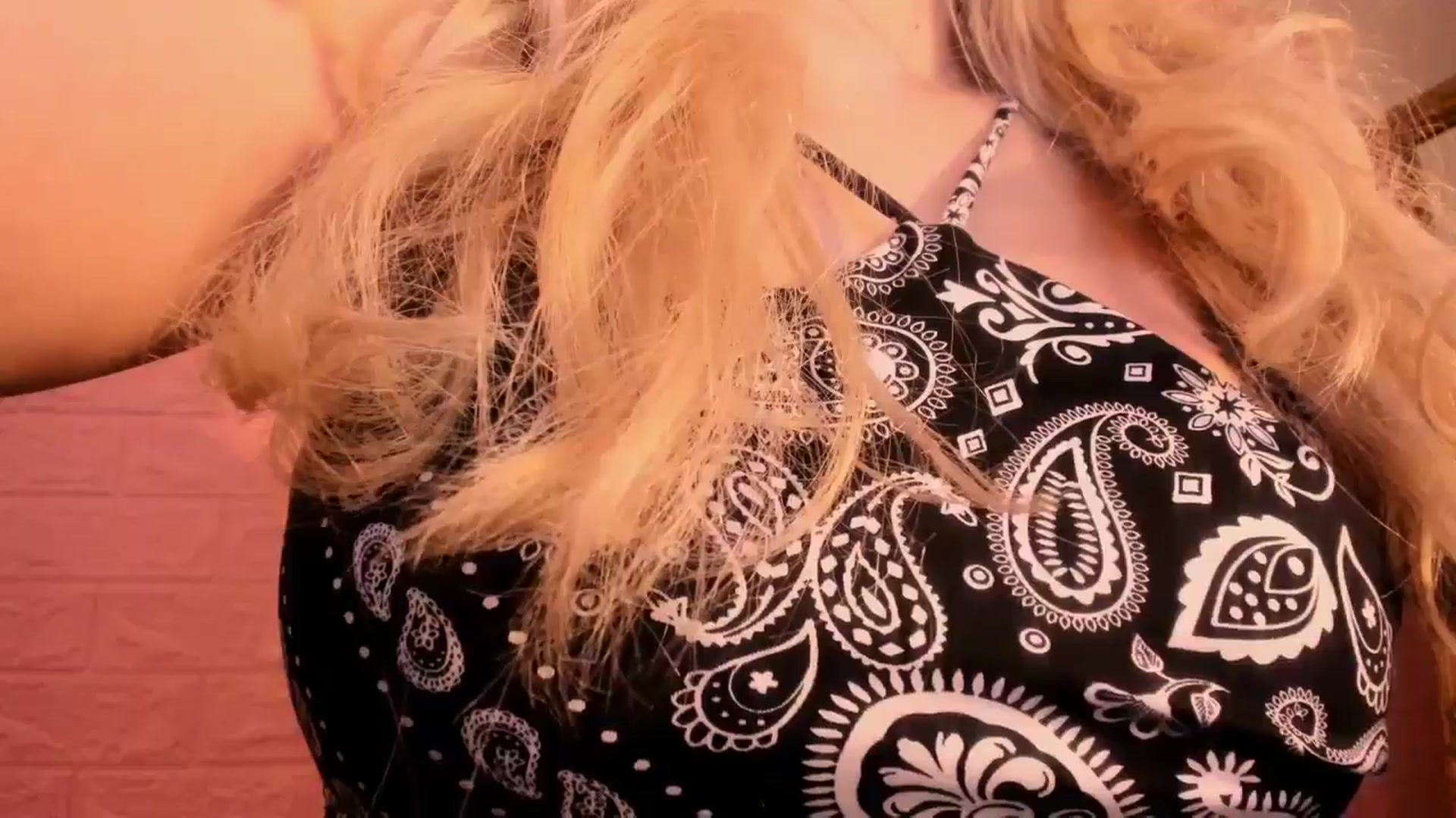 Gallery image thumbnail from CutieeMary's myfreecams stream on, 03/08/2025, 20:35 image 2 of 20