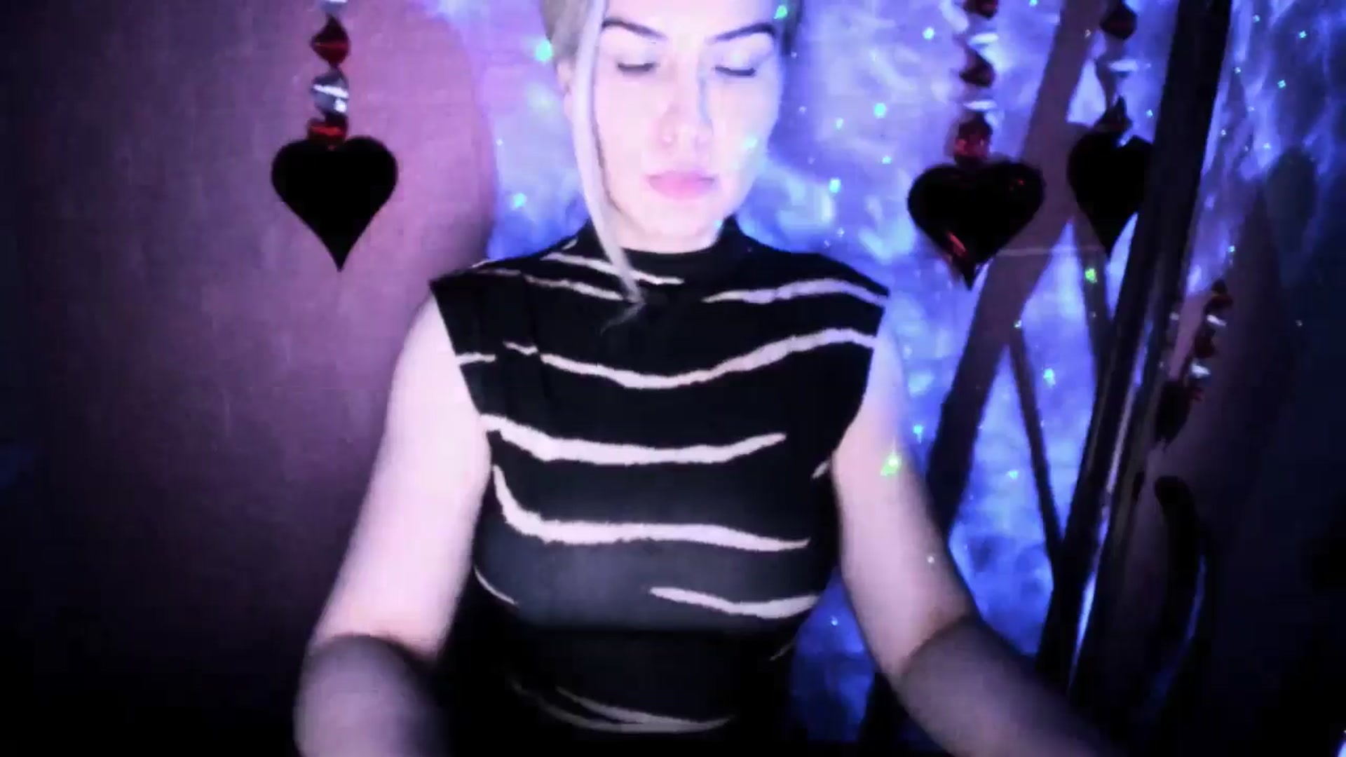 Gallery image thumbnail from CutieeMary's myfreecams stream on, 03/09/2025, 19:12 image 6 of 20