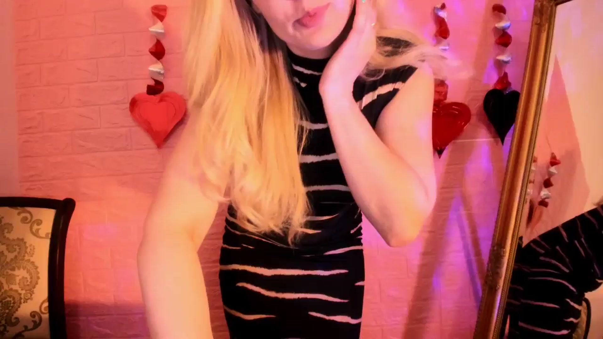 Gallery image thumbnail from CutieeMary's myfreecams stream on, 03/09/2025, 19:12 image 1 of 20