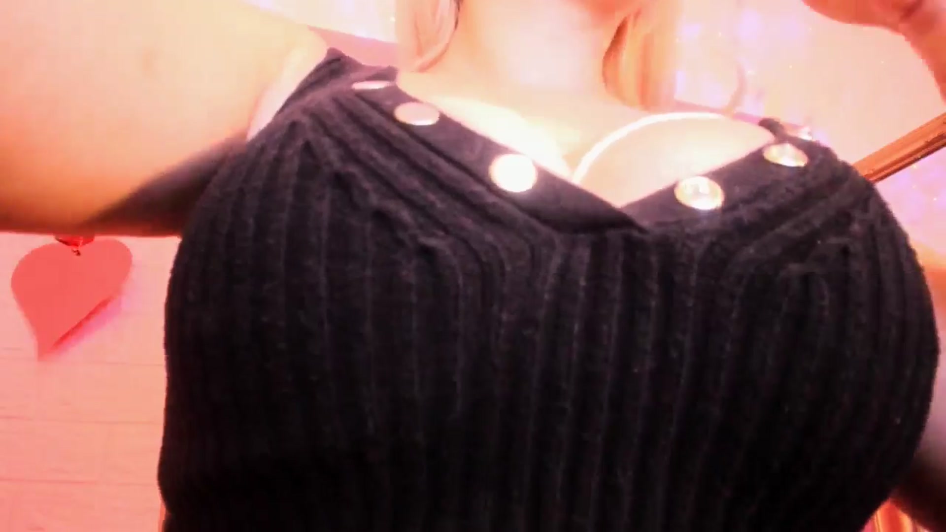 Gallery image thumbnail from CutieeMary's myfreecams stream on, 03/15/2025, 18:49 image 12 of 20