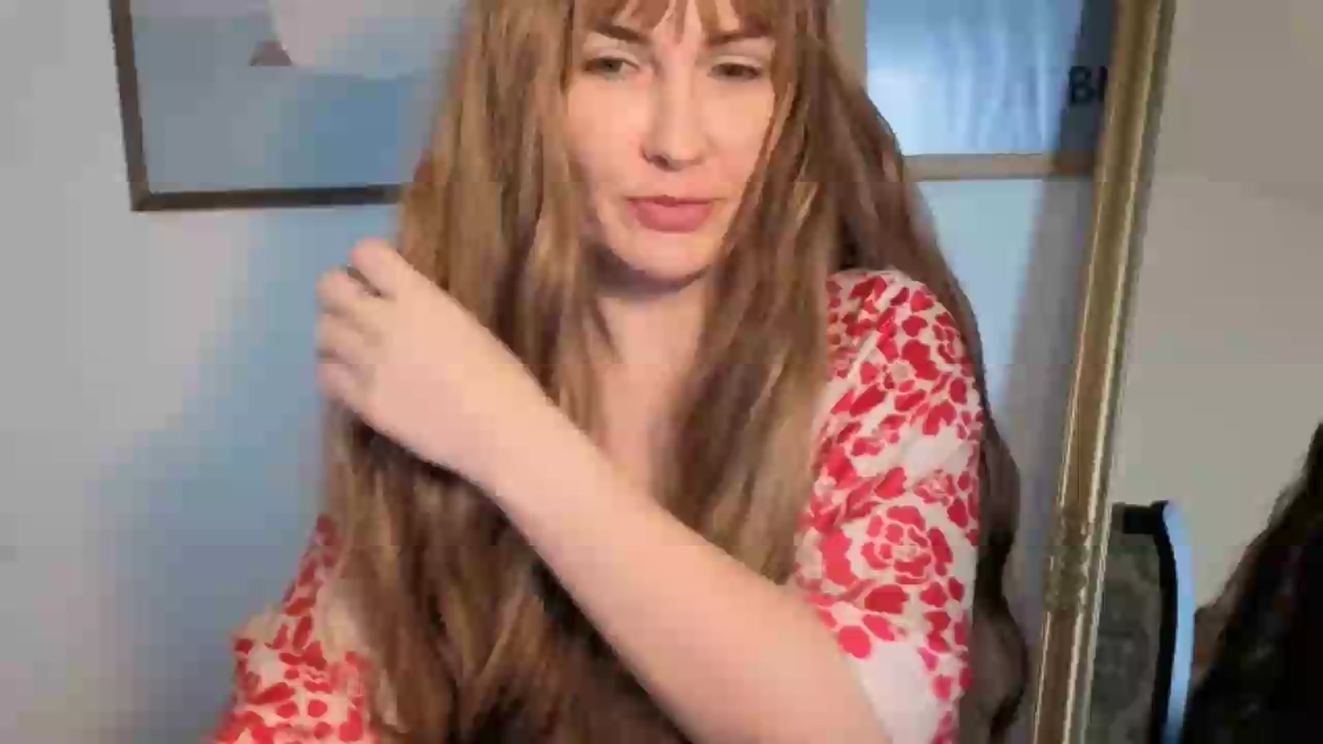 Gallery image thumbnail from CutieeMary's myfreecams stream on, 05/23/2026, 14:48 image 18 of 20