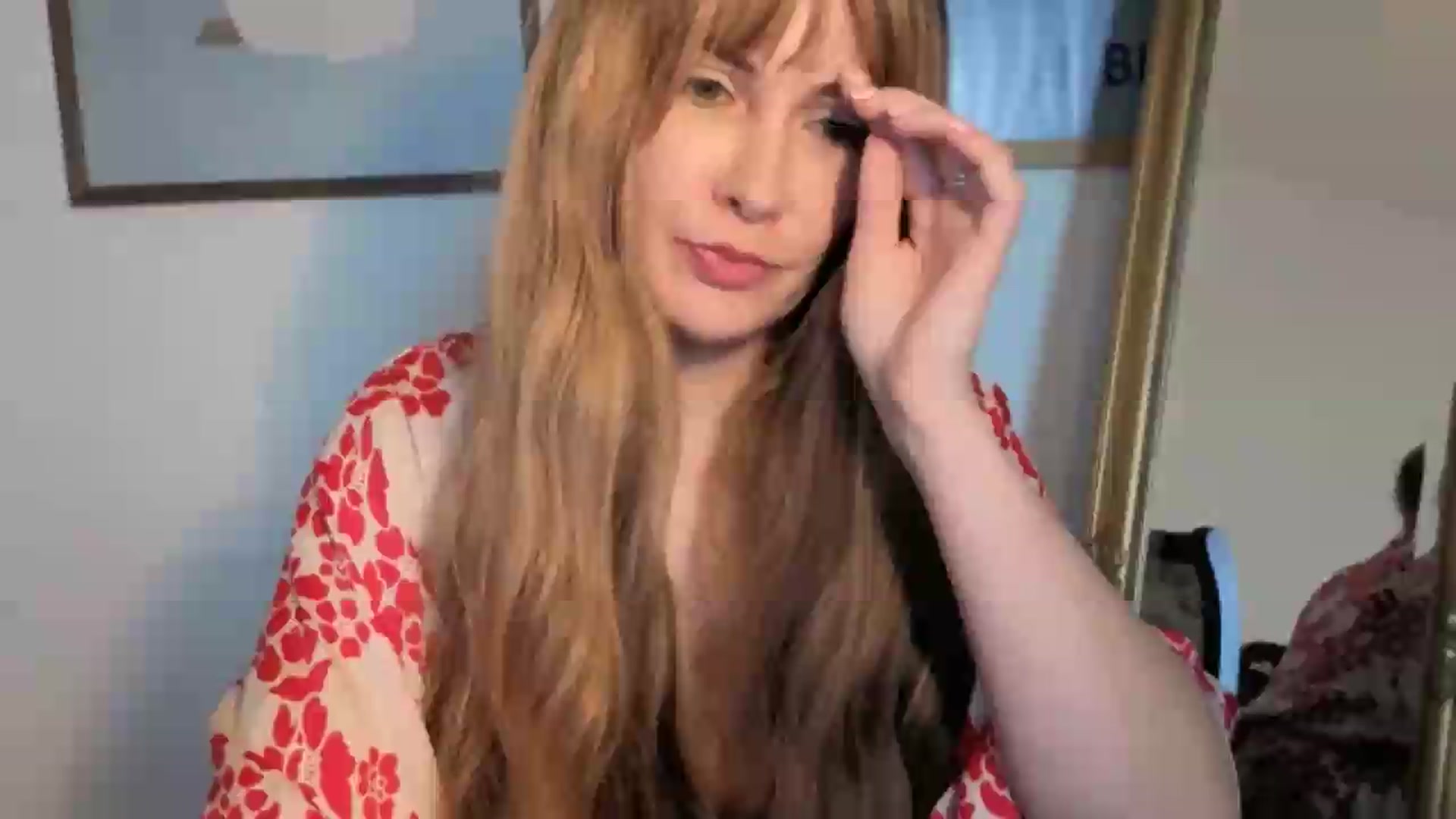 Gallery image thumbnail from CutieeMary's myfreecams stream on, 05/23/2026, 14:48 image 11 of 20
