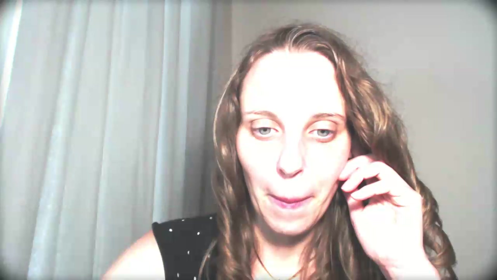 Gallery image thumbnail from Cutielady_'s myfreecams stream on, 07/12/2026, 10:37 image 8 of 20