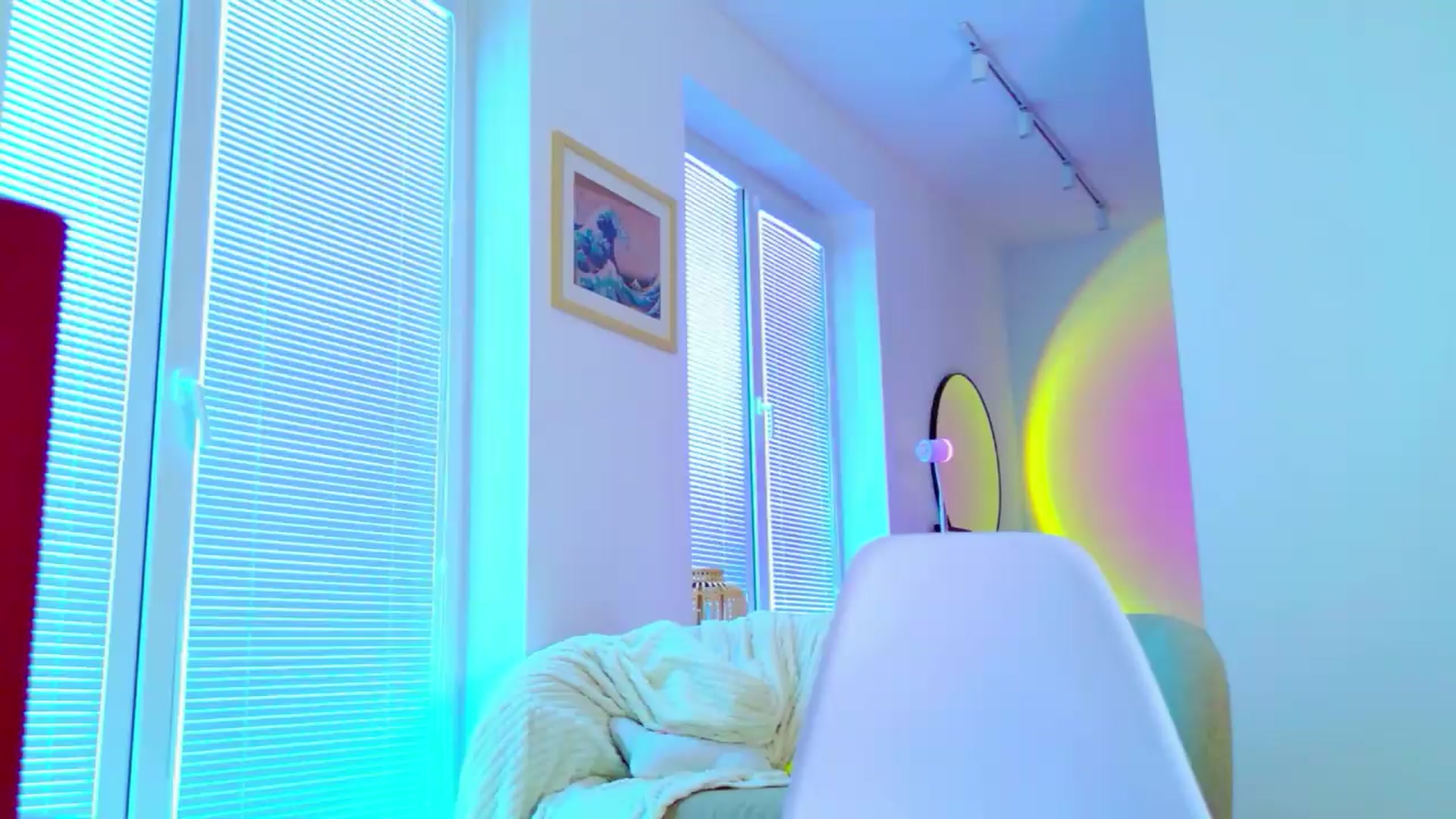 Gallery image thumbnail from Cutielola's myfreecams stream on, 05/25/2026, 05:31 image 15 of 20