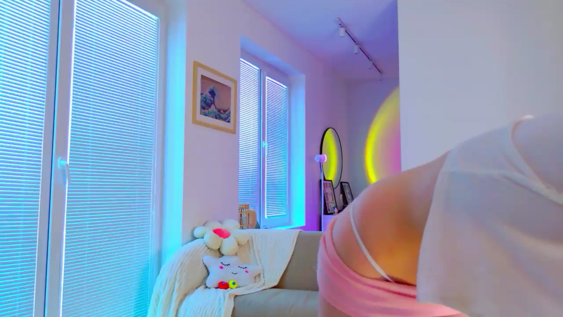 Gallery image thumbnail from Cutielola's myfreecams stream on, 05/26/2026, 05:39 image 8 of 20
