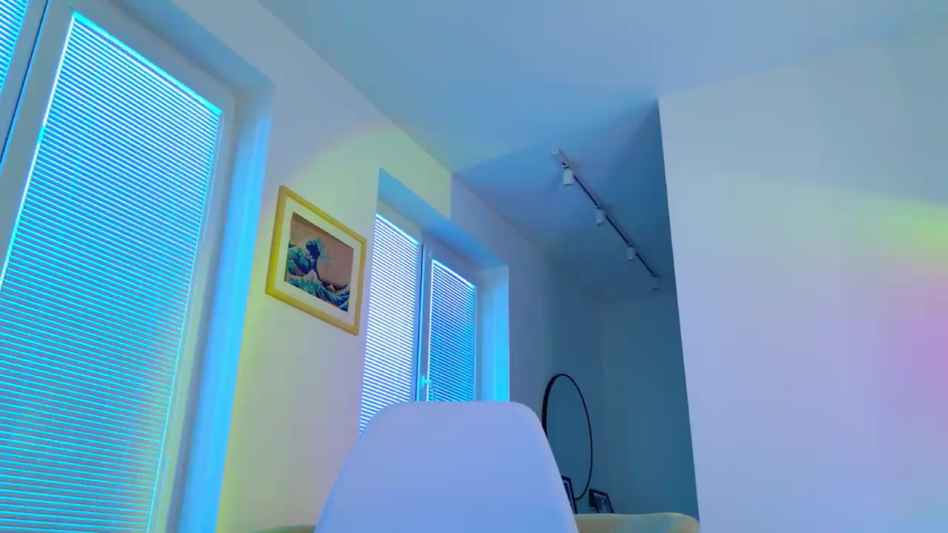 Gallery image thumbnail from Cutielola's myfreecams stream on, 06/06/2026, 07:51 image 10 of 20