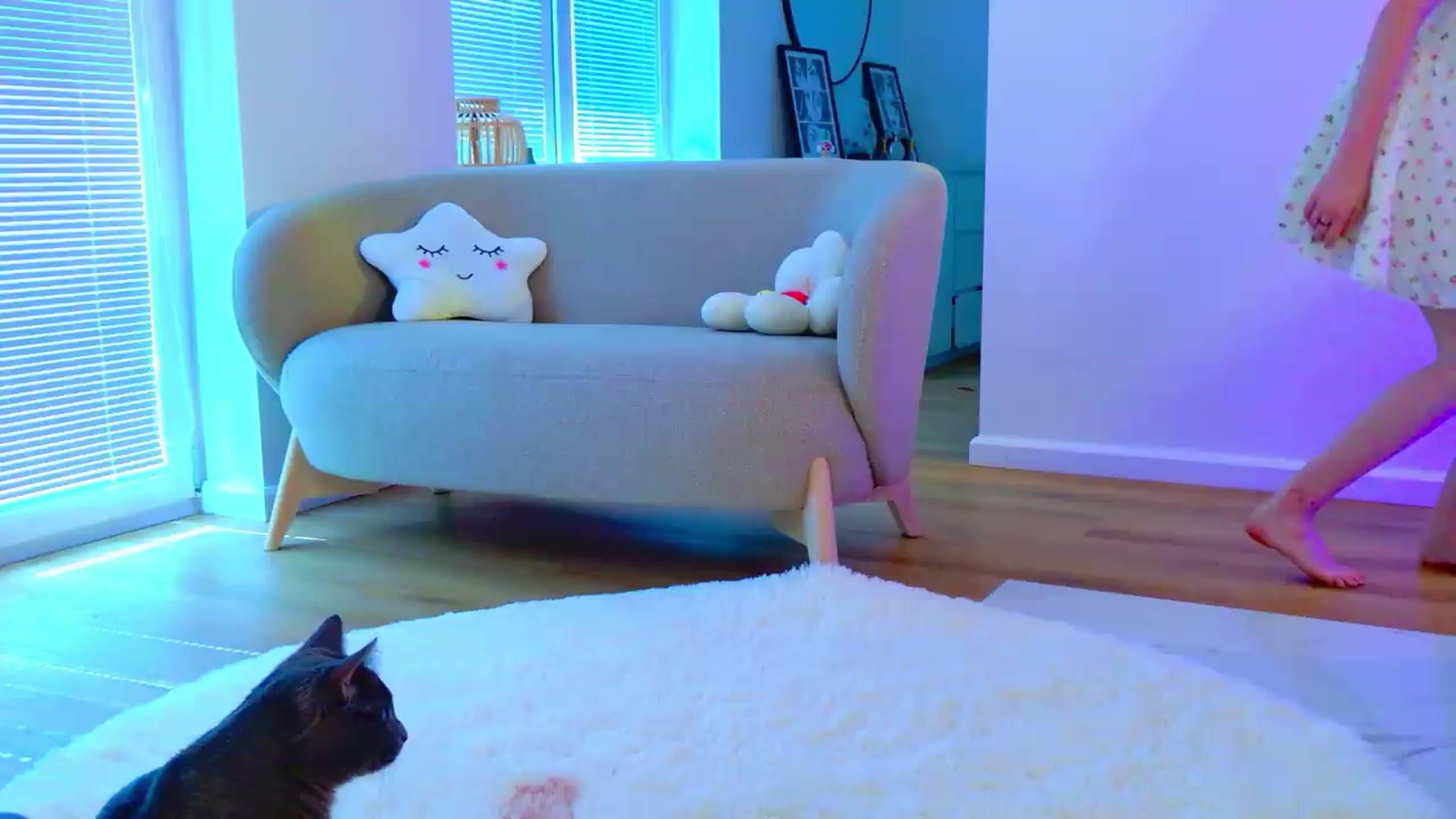 Gallery image thumbnail from Cutielola's myfreecams stream on, 06/09/2026, 05:35 image 5 of 20