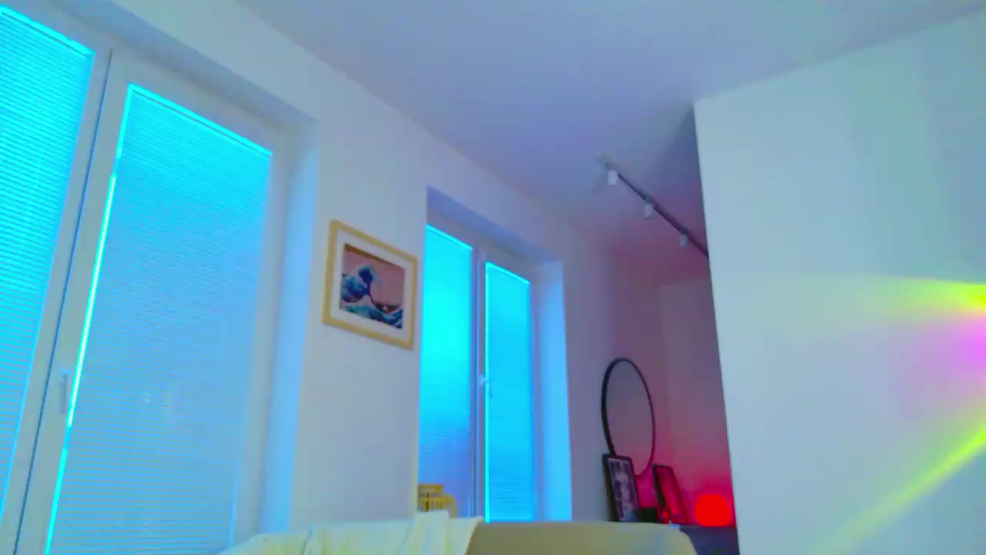 Gallery image thumbnail from Cutielola's myfreecams stream on, 06/29/2026, 08:19 image 12 of 20