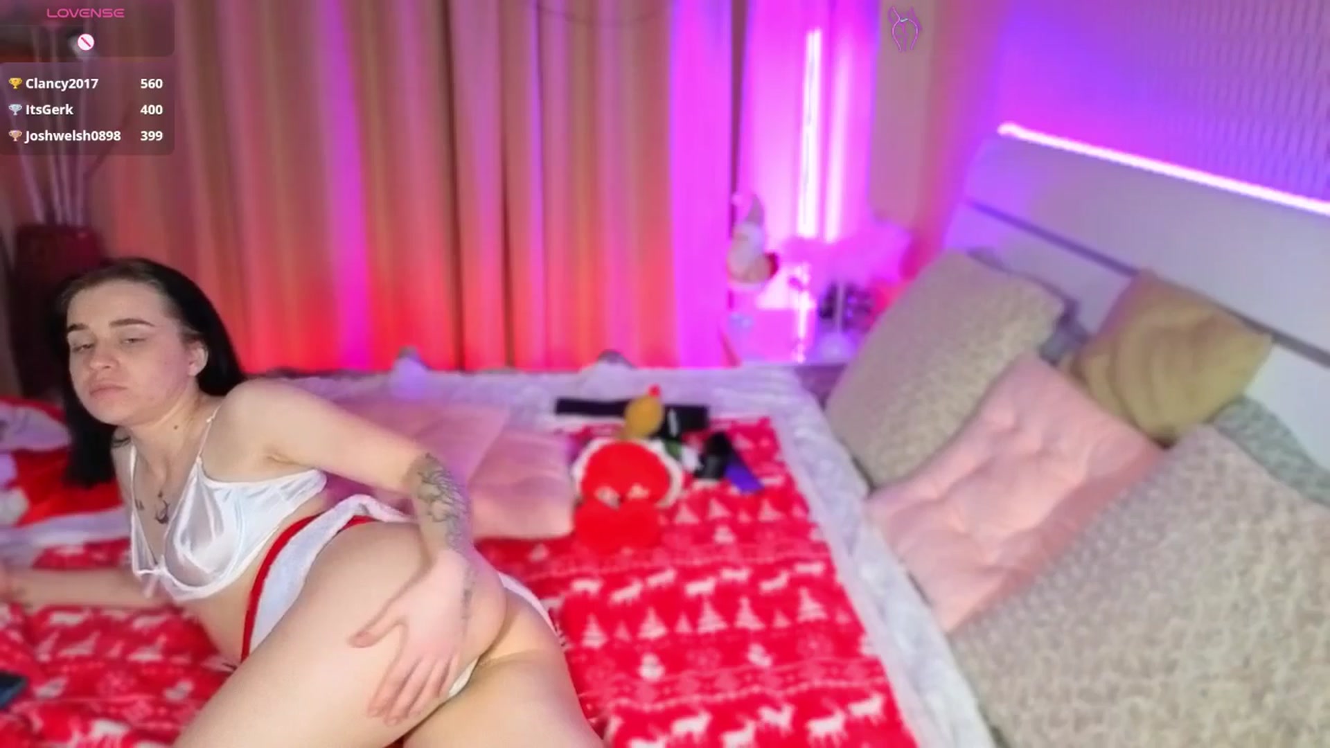 Gallery image thumbnail from CutiesMariaa's myfreecams stream on, 12/25/2025, 04:42 image 19 of 20