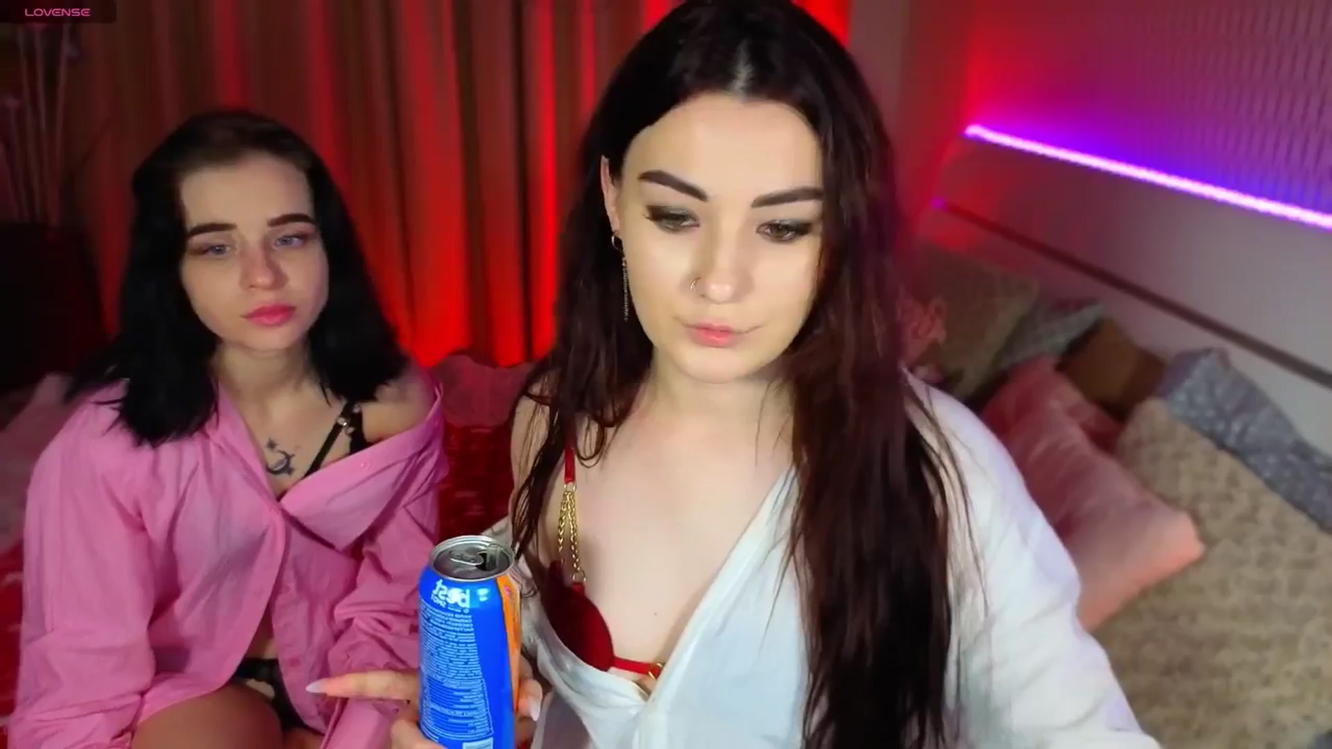 Gallery image thumbnail from CutiesMariaa's myfreecams stream on, 12/26/2025, 22:00 image 20 of 20